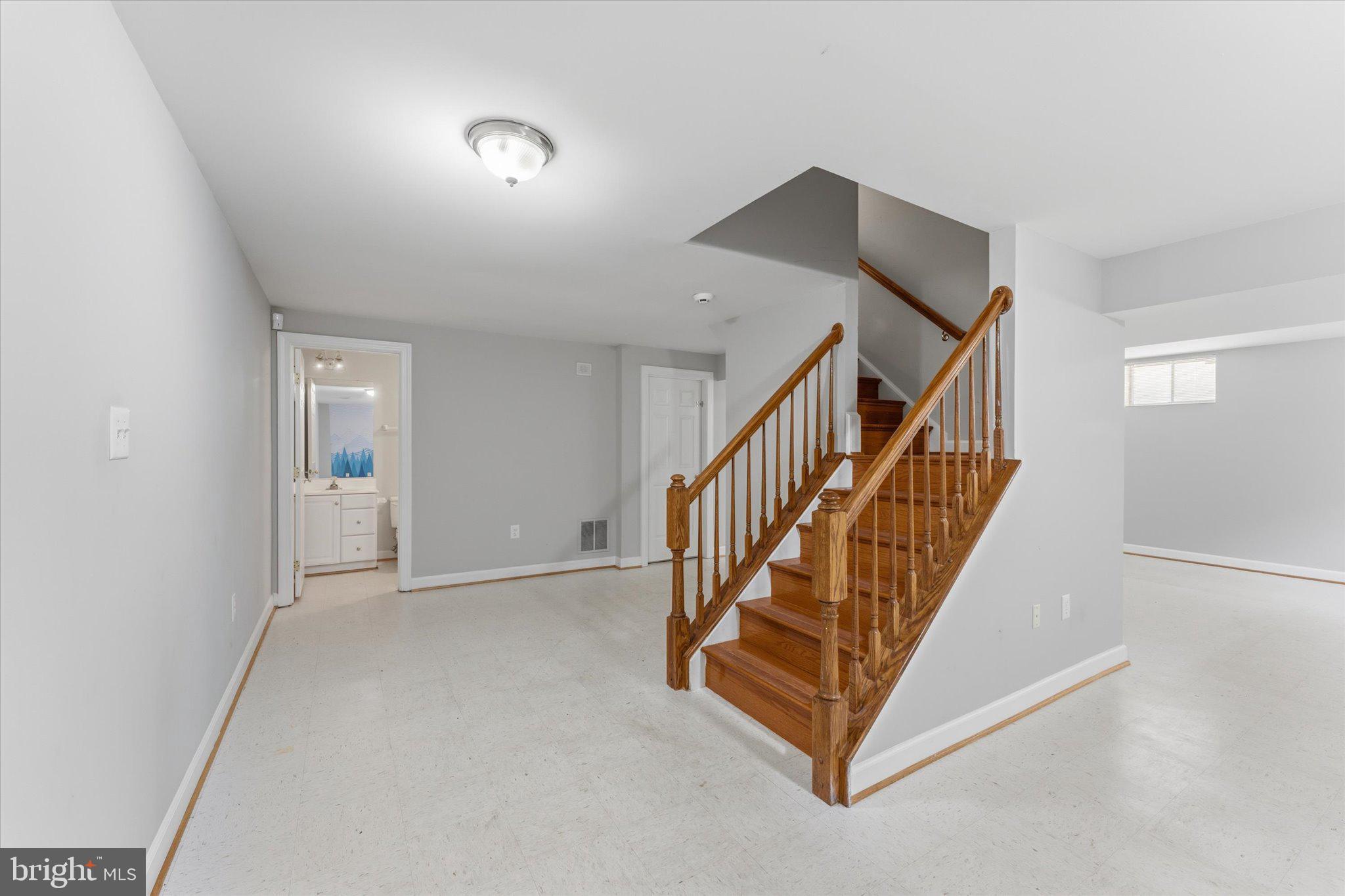 HAYDEN VILLAGE - Residential