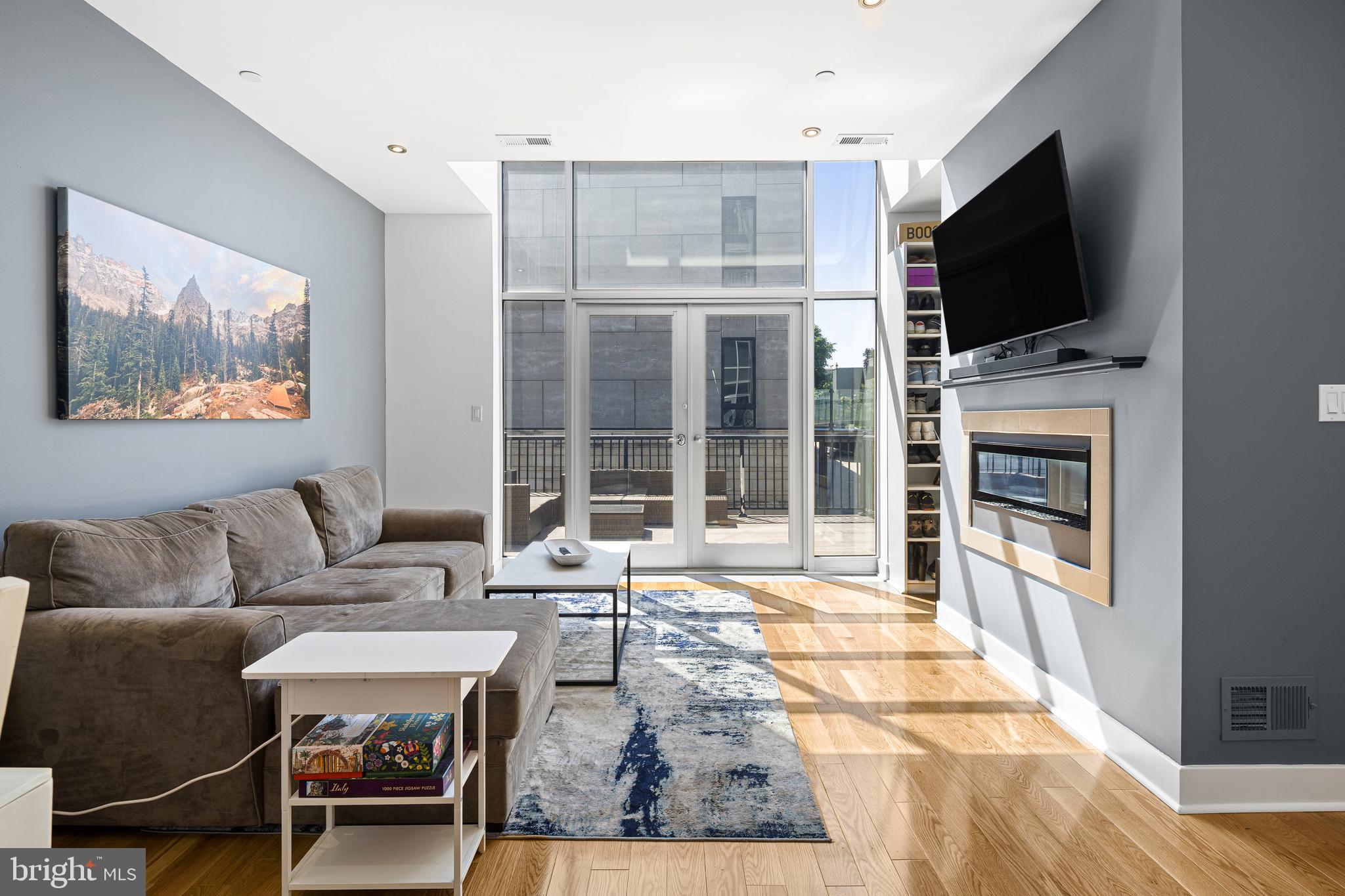 MANAYUNK - Residential