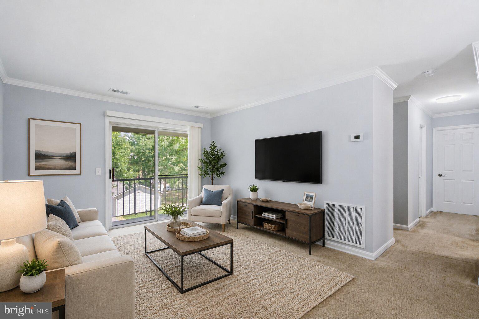 FLOWER HILL - Residential