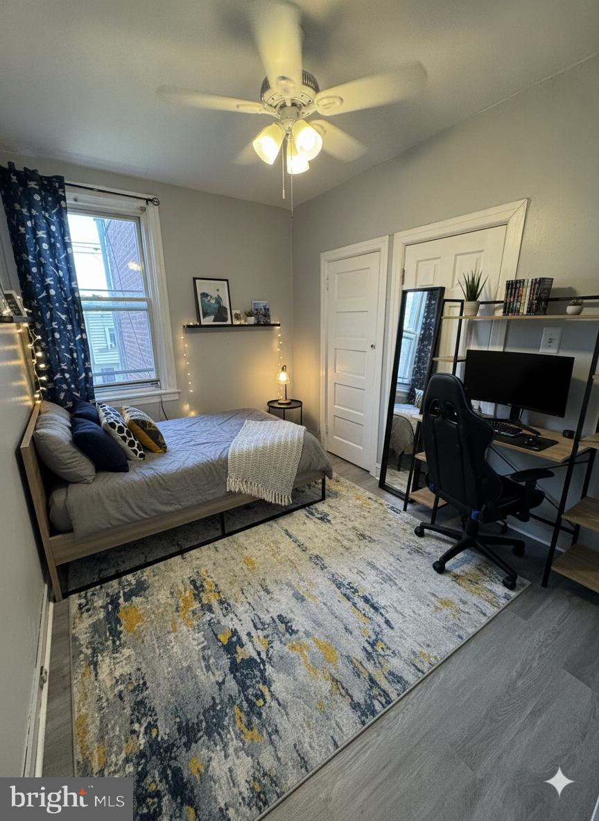 WEST OAK LANE - Residential