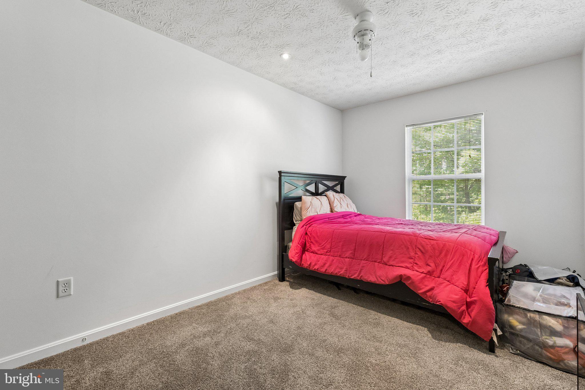 ASBURY WOODS - Residential