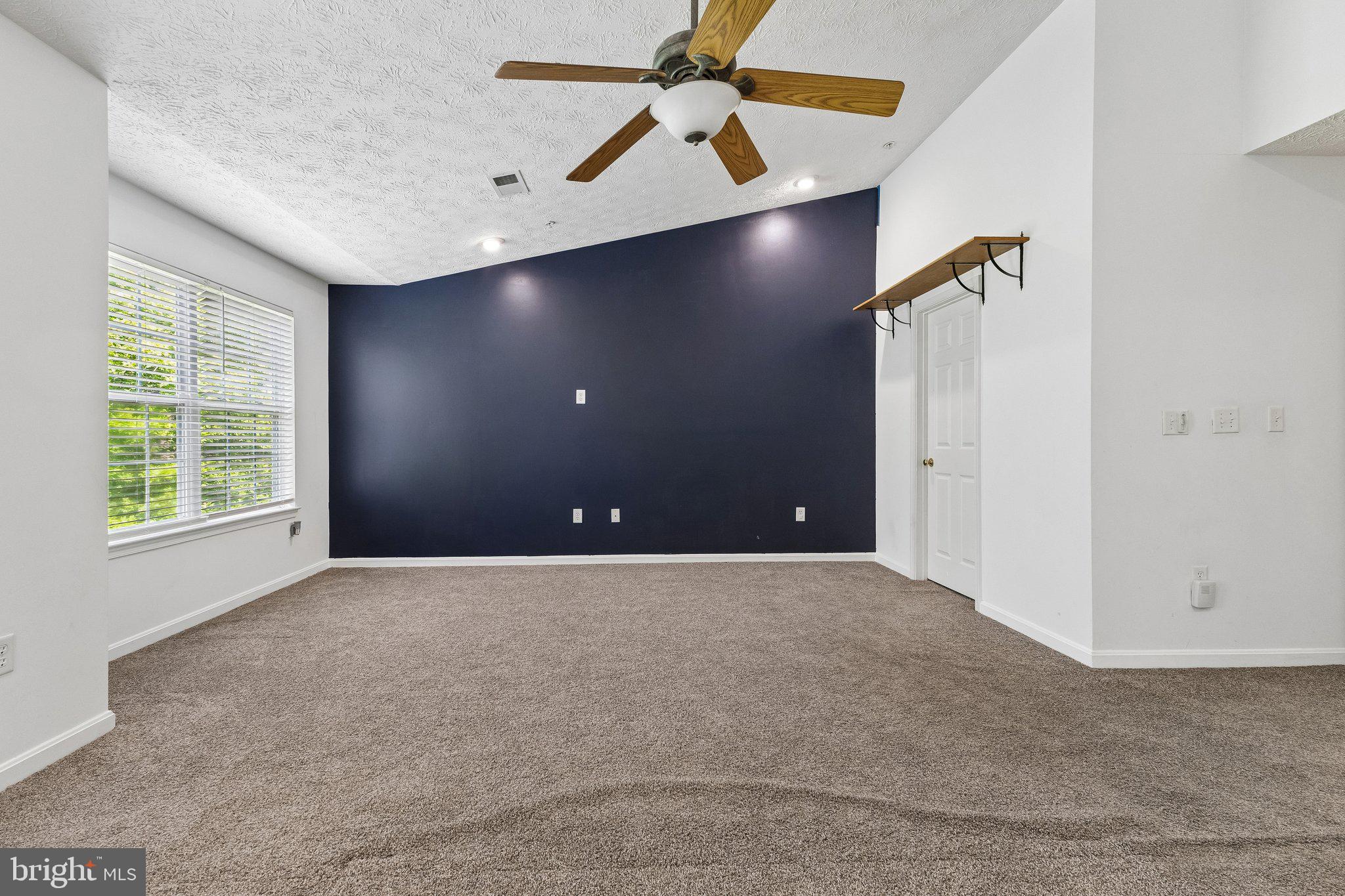 ASBURY WOODS - Residential