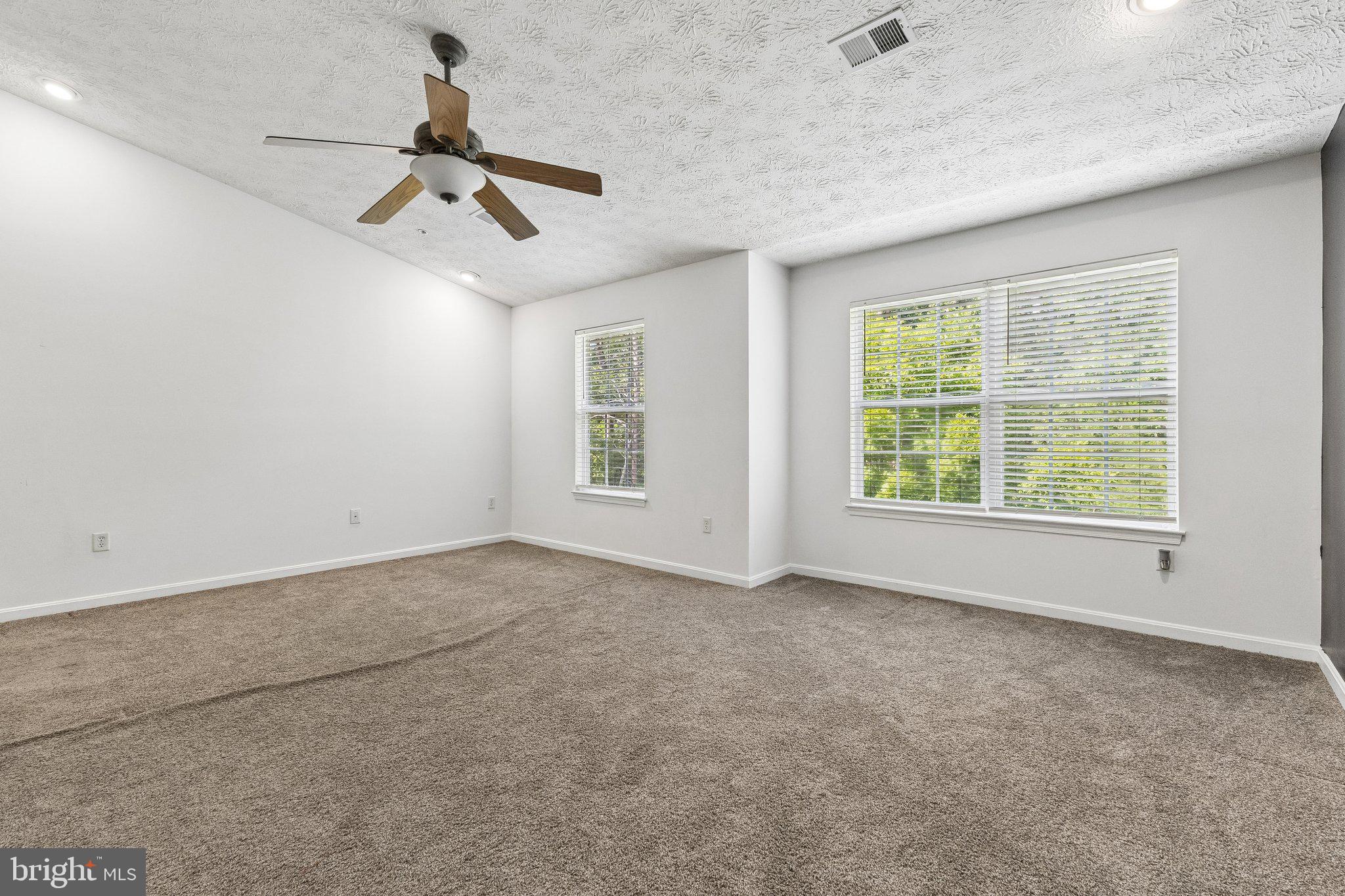 ASBURY WOODS - Residential