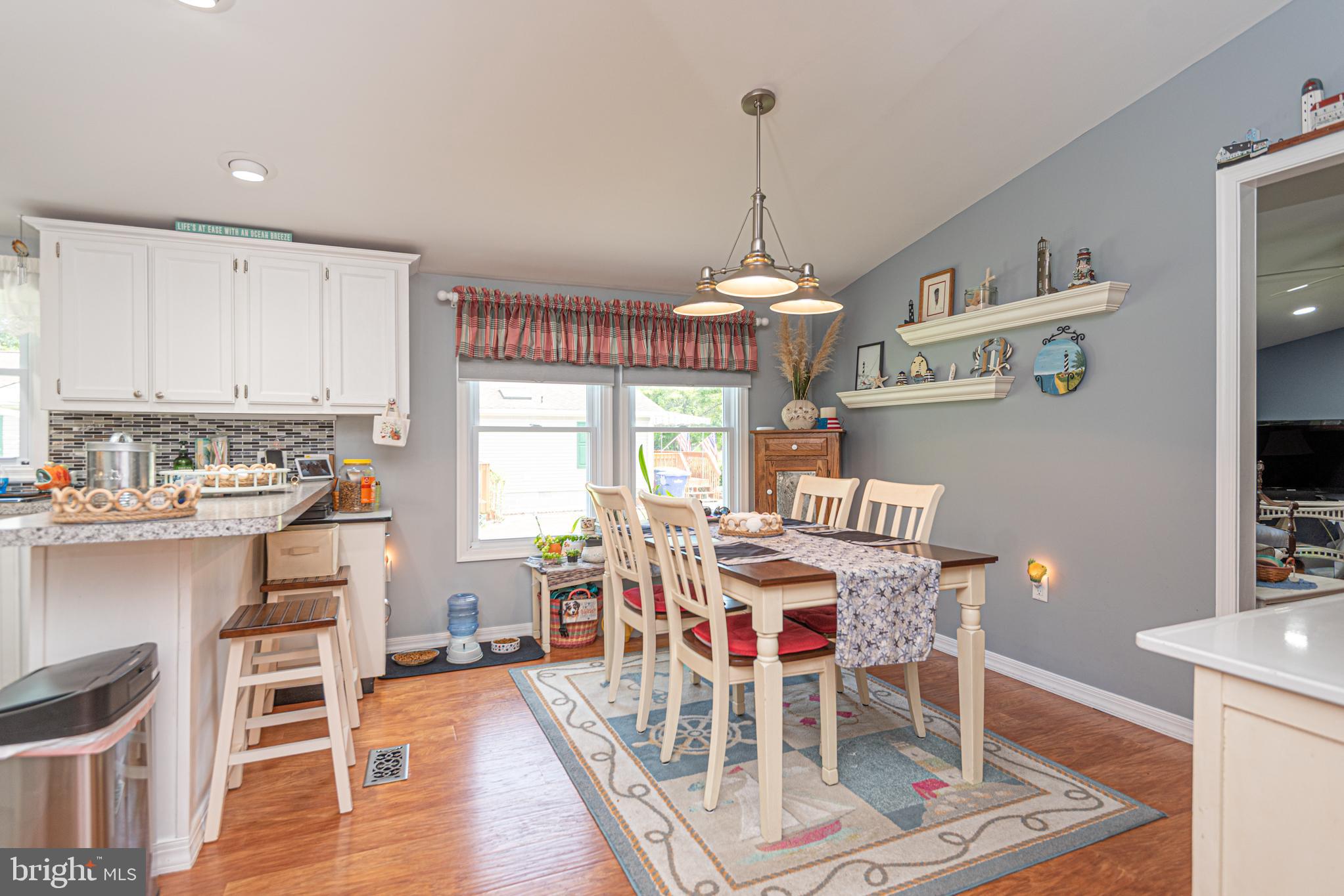 DENTON WOODS - Residential