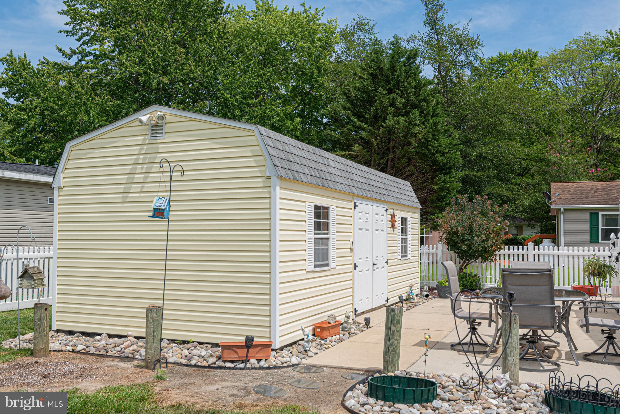 DENTON WOODS - Residential
