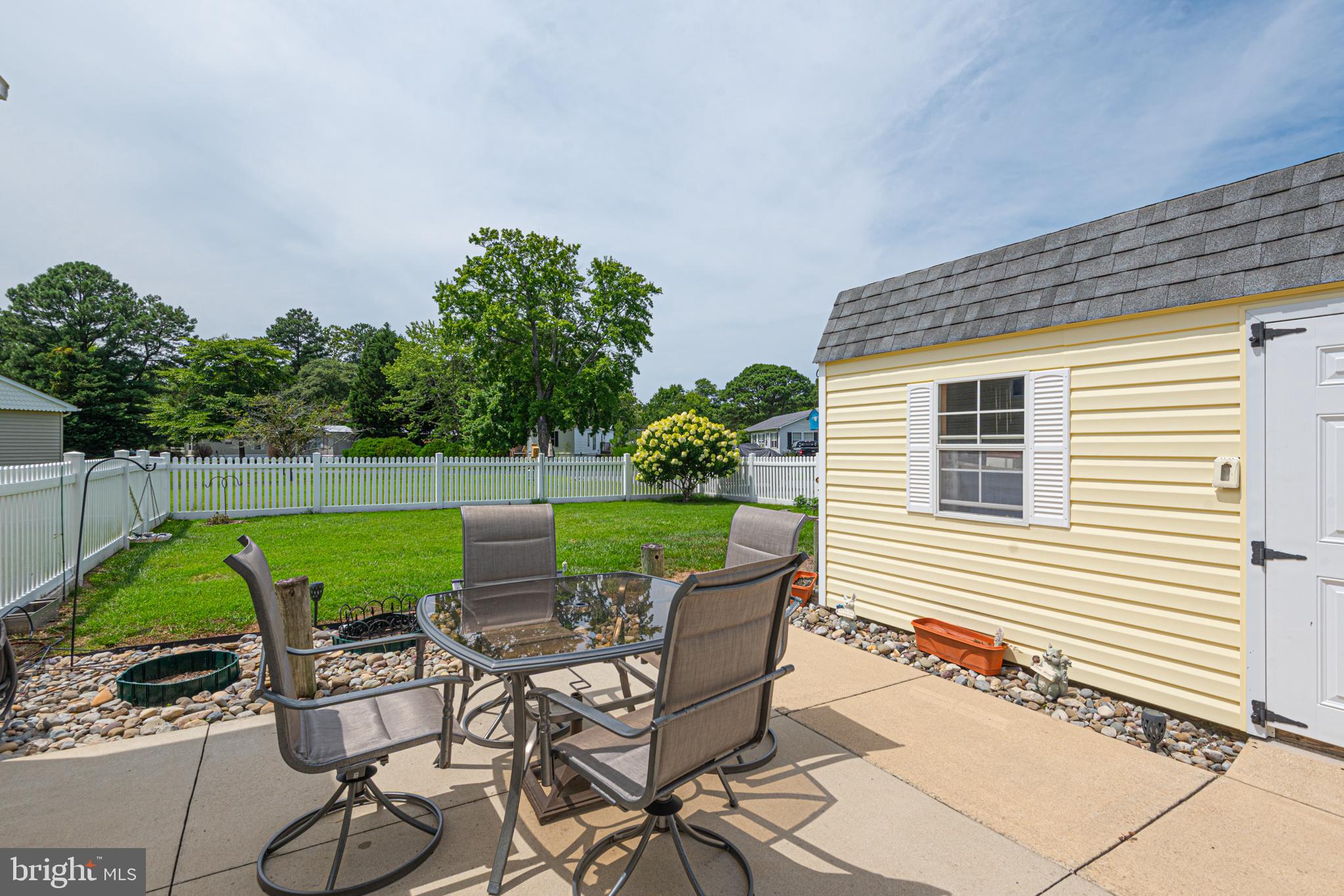 DENTON WOODS - Residential