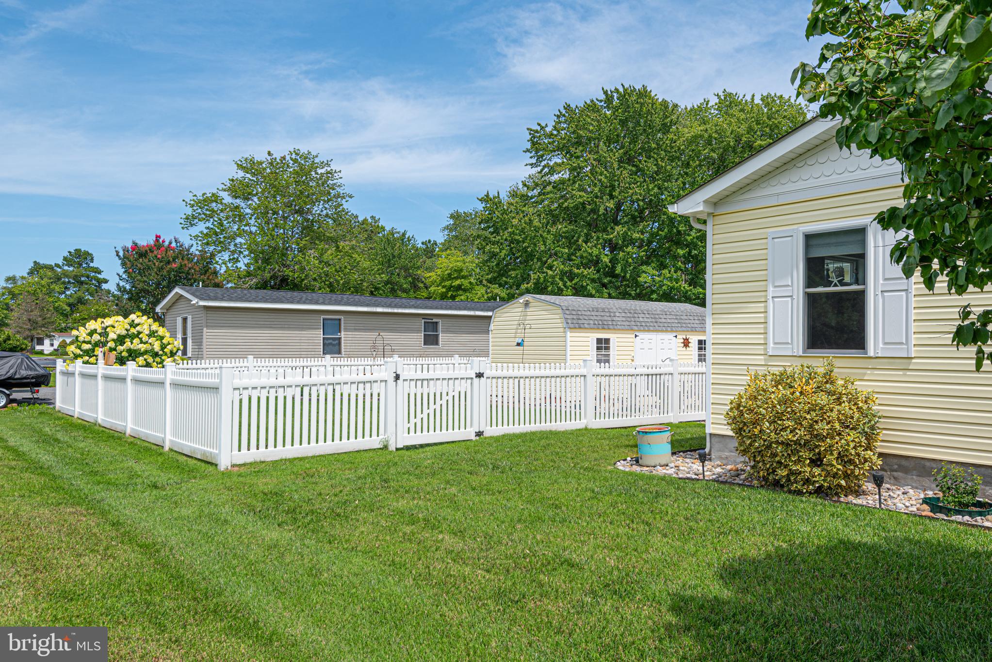 DENTON WOODS - Residential