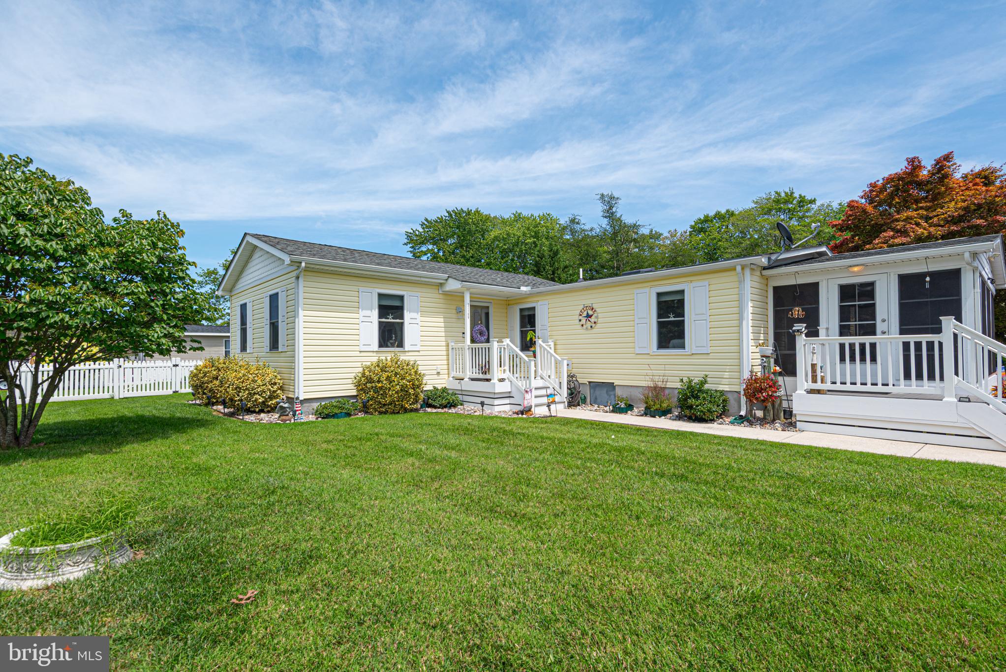 DENTON WOODS - Residential