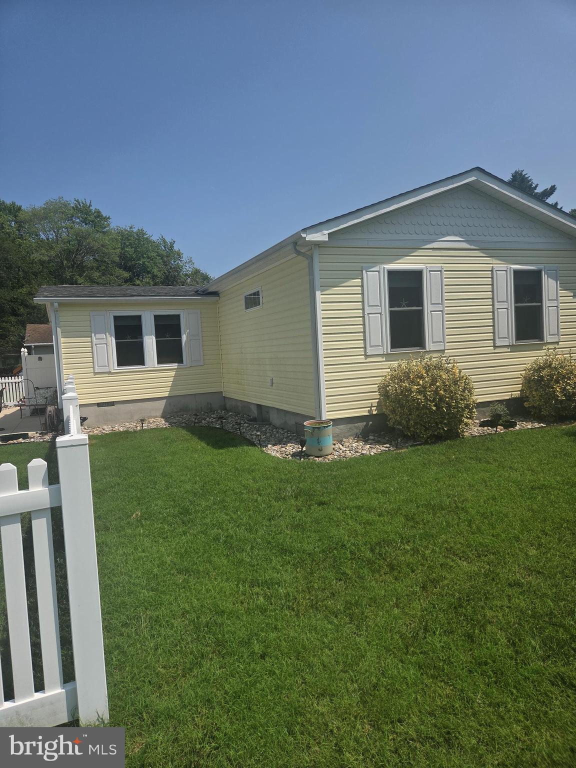 DENTON WOODS - Residential