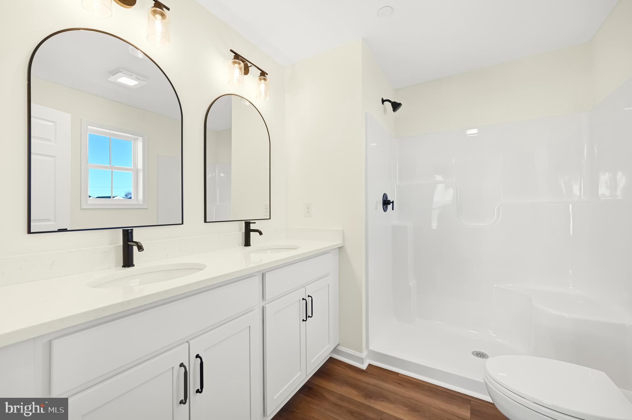 CEDAR POINT - Residential