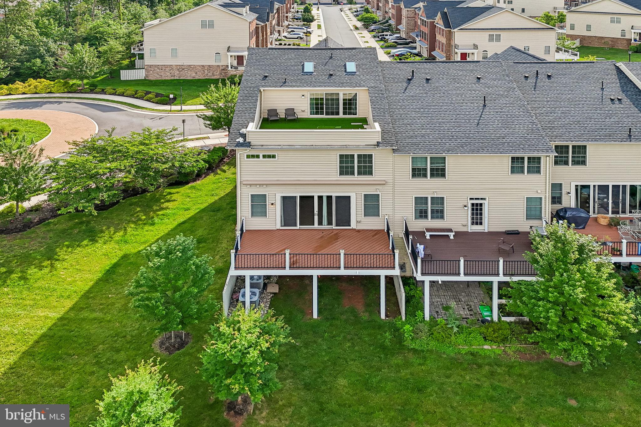 AVONLEA - Residential