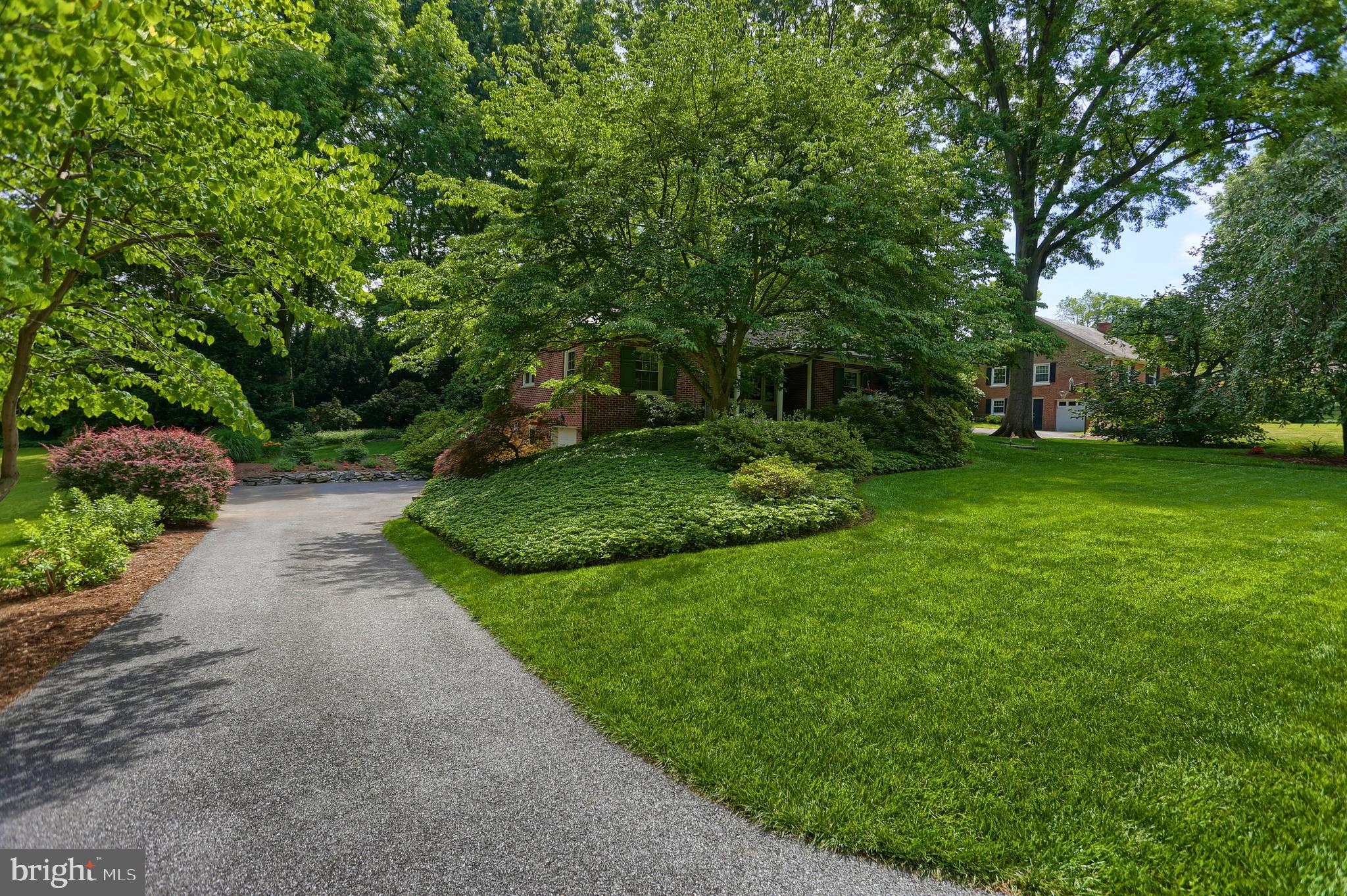 WEST RIDGE ESTATES - Residential