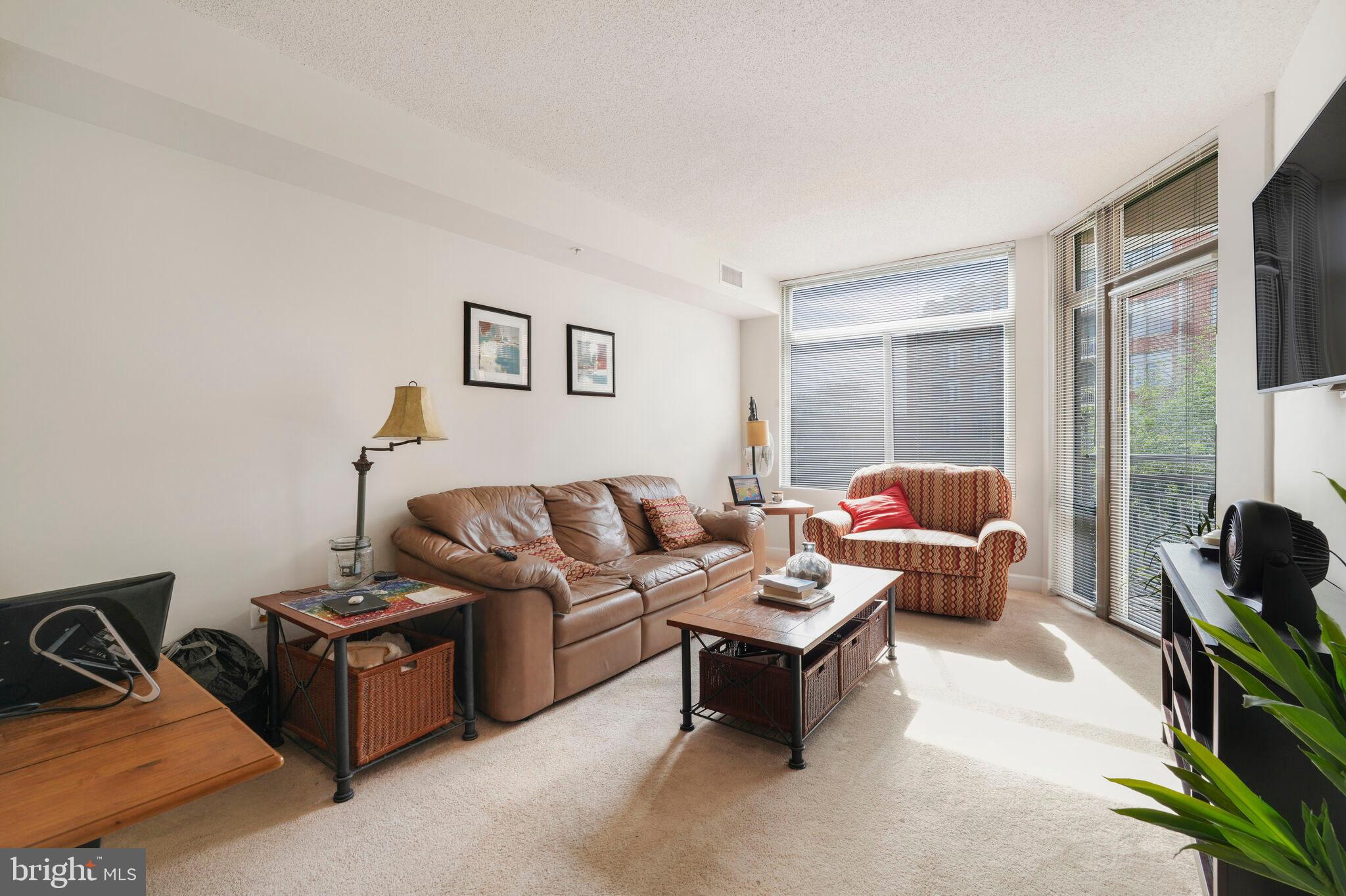 ECLIPSE ON CENTER PARK - Residential Lease