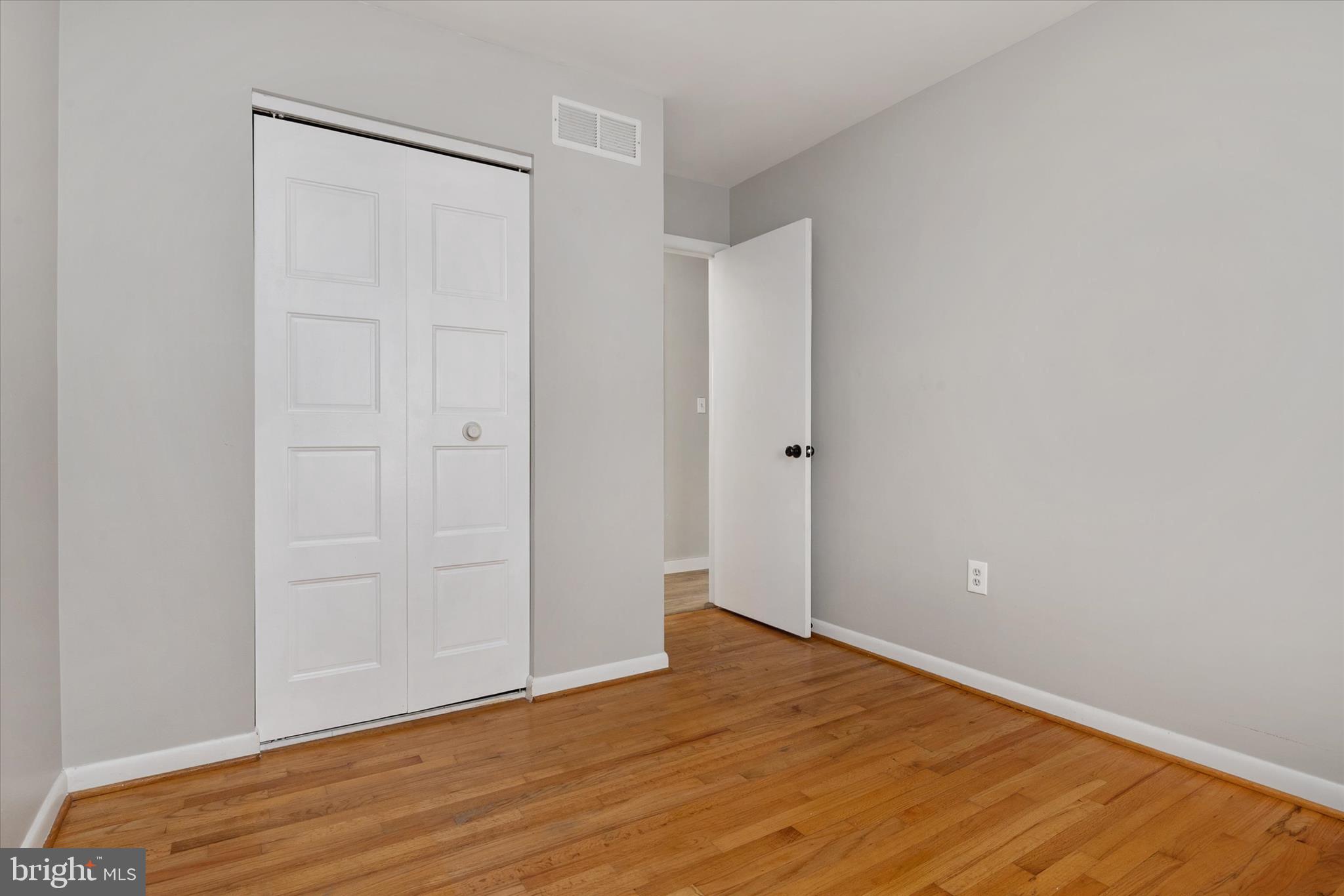 RIVIERA BEACH - Residential