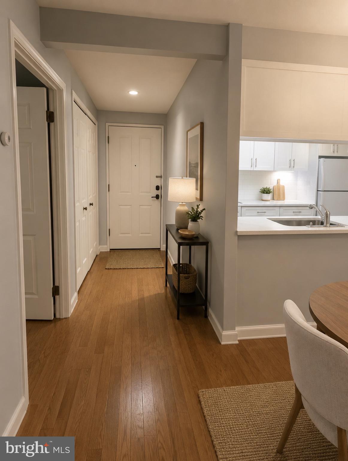 LEISURE WORLD - Residential