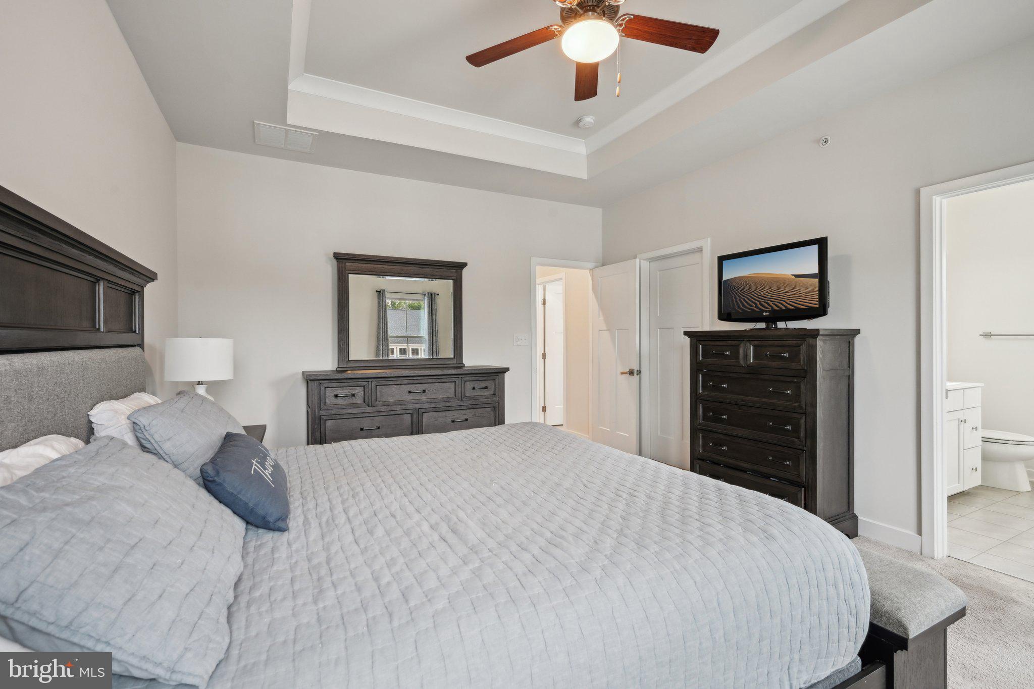 DOWNINGTOWN WALK - Residential