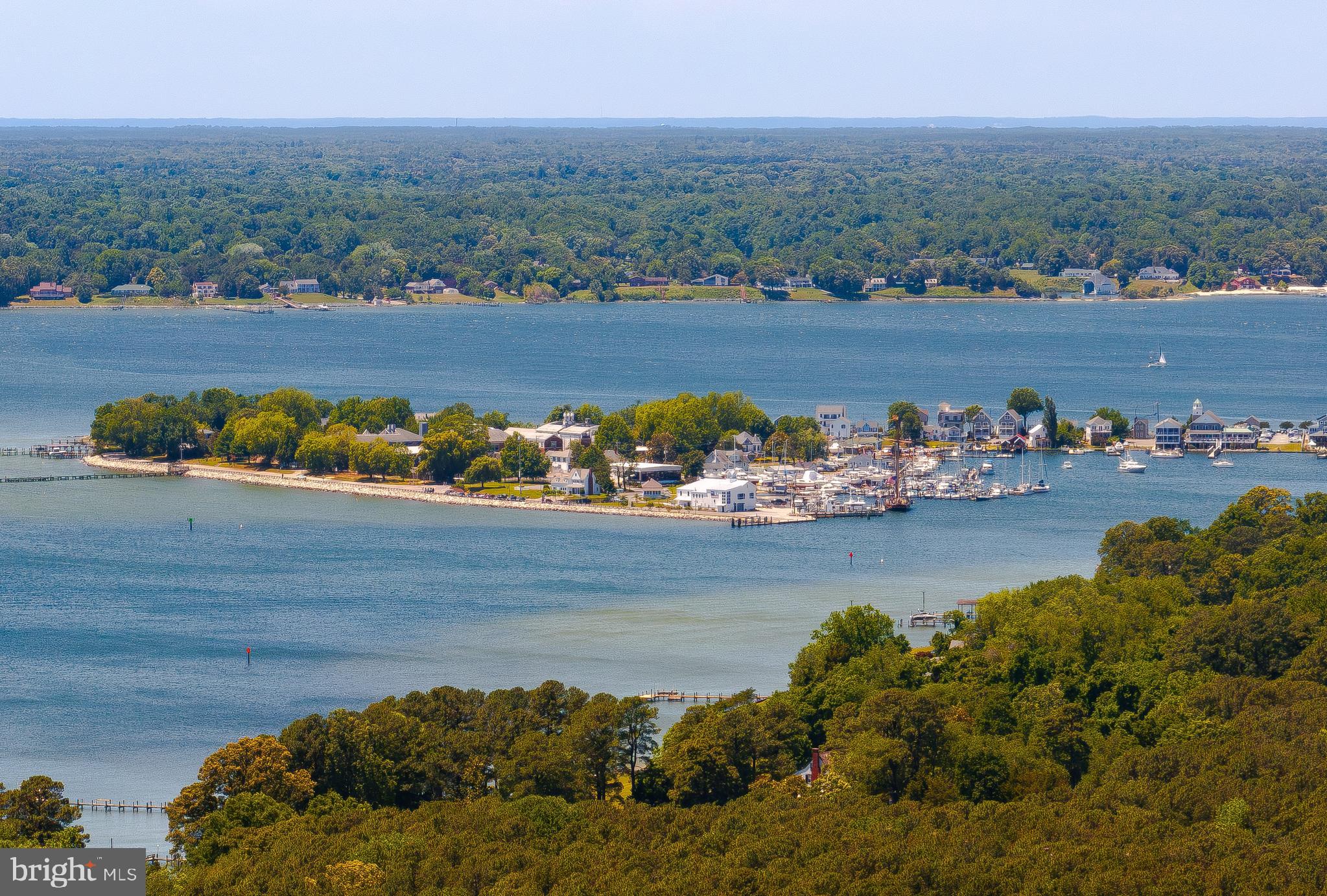 DRUM POINT - Residential