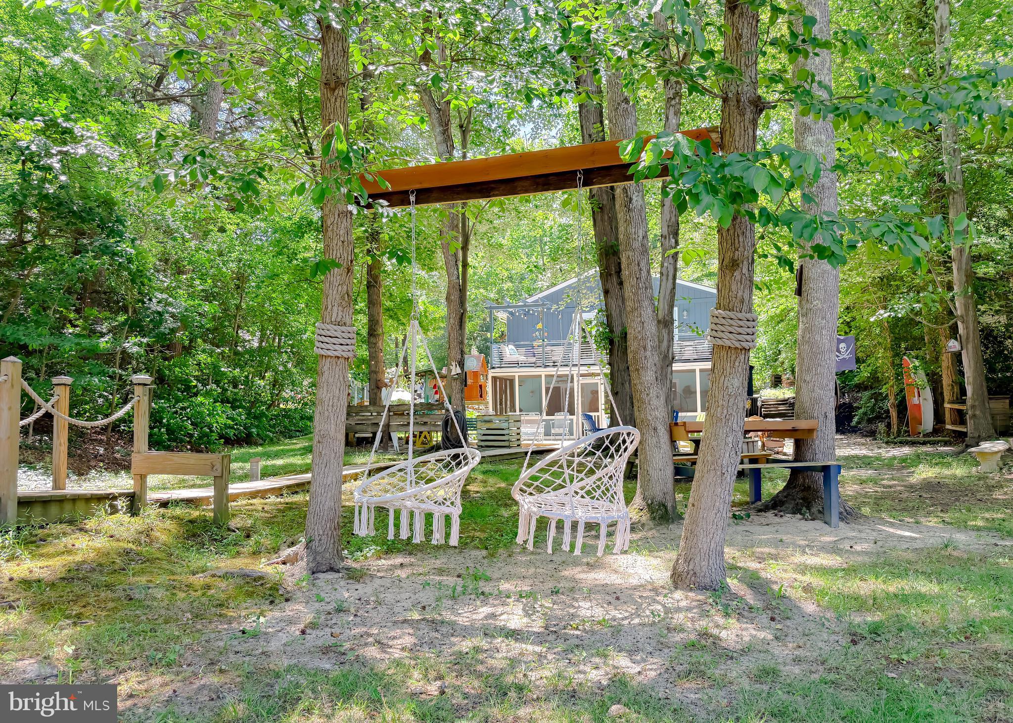 DRUM POINT - Residential