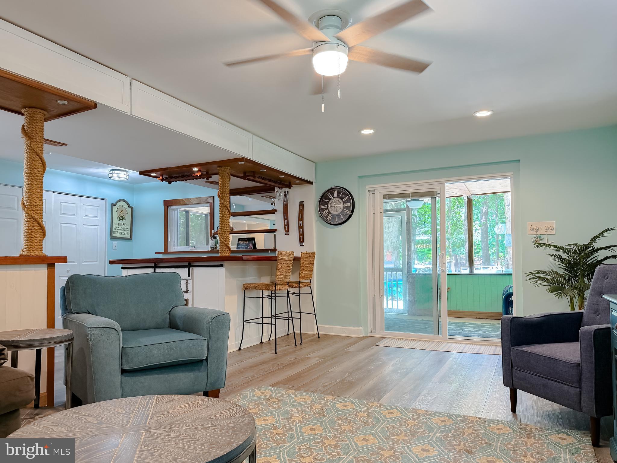 DRUM POINT - Residential