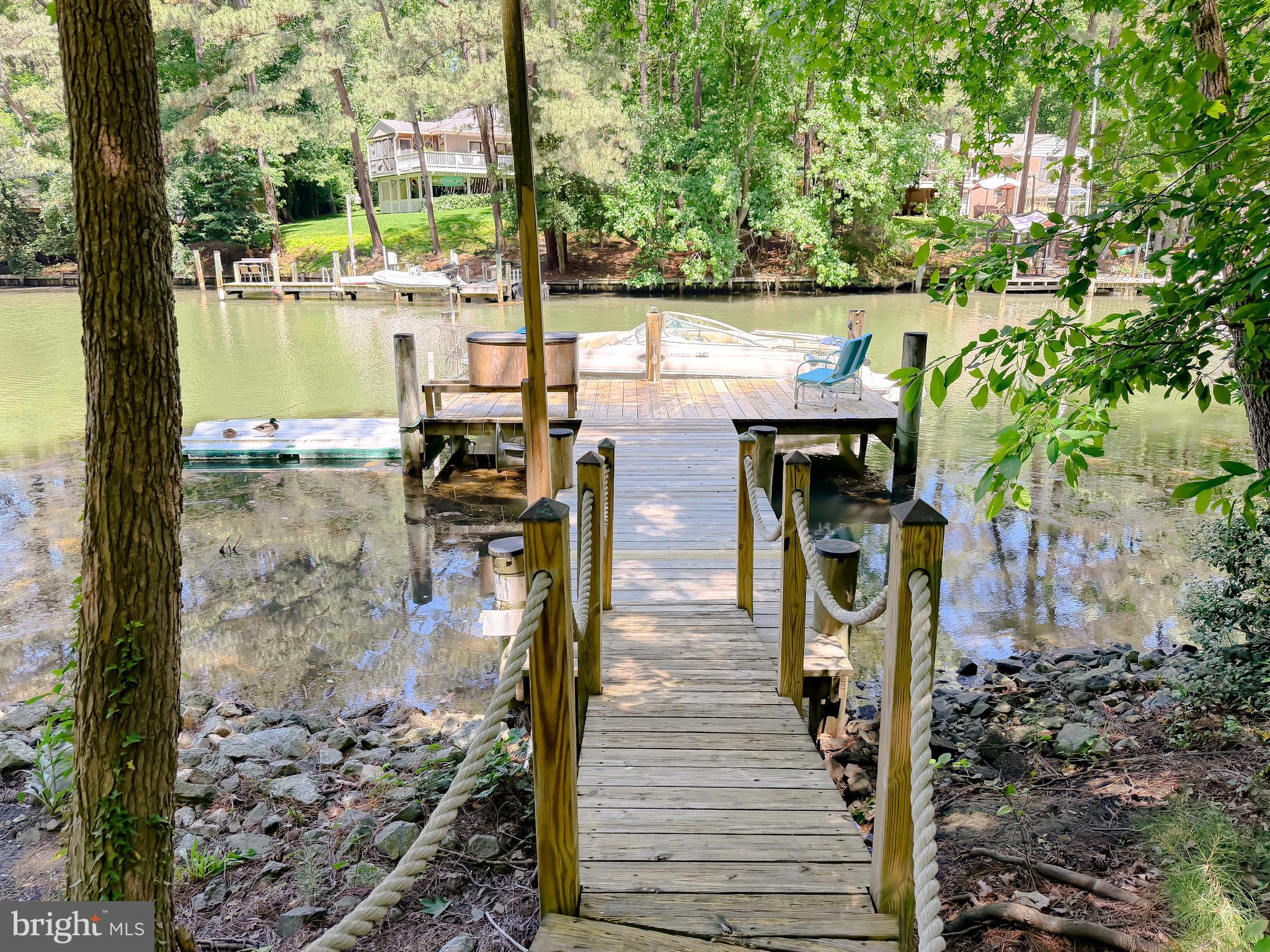 DRUM POINT - Residential