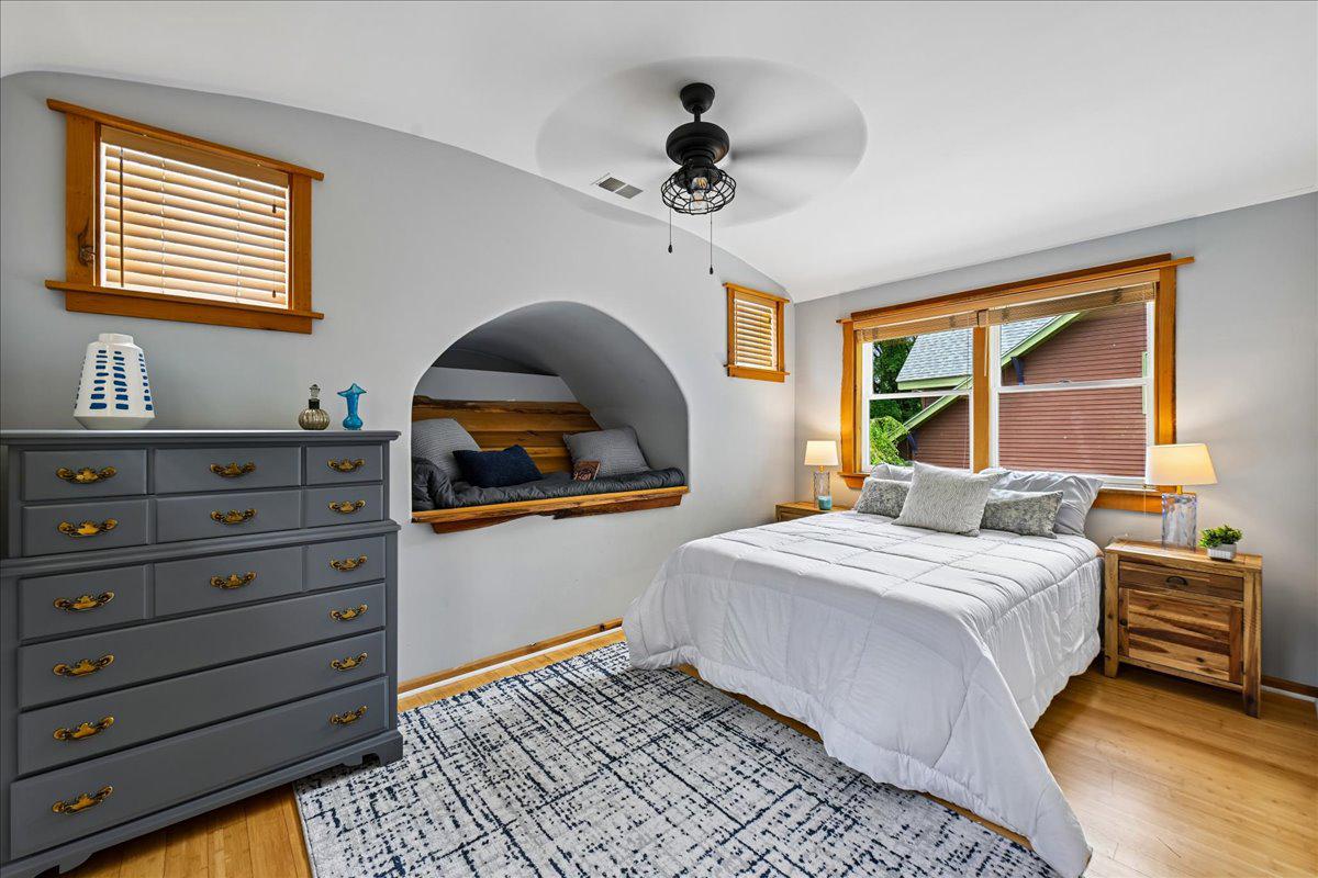 TAKOMA PARK - Residential