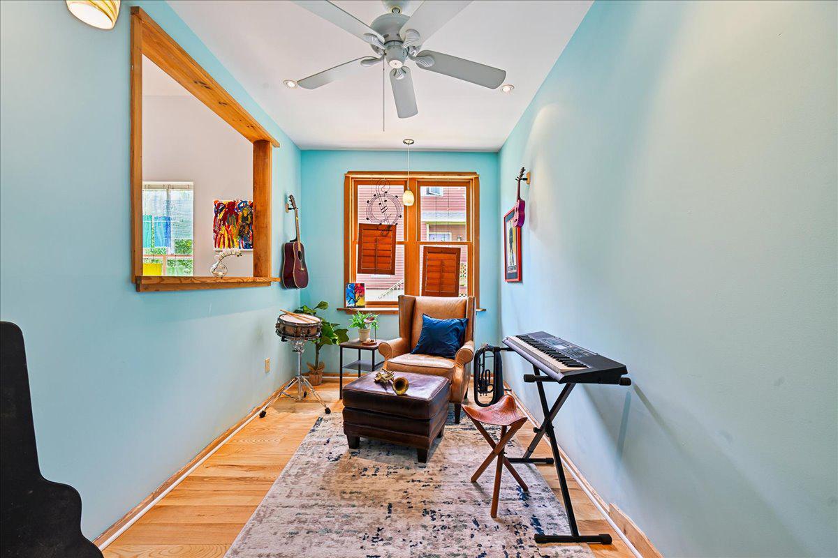 TAKOMA PARK - Residential