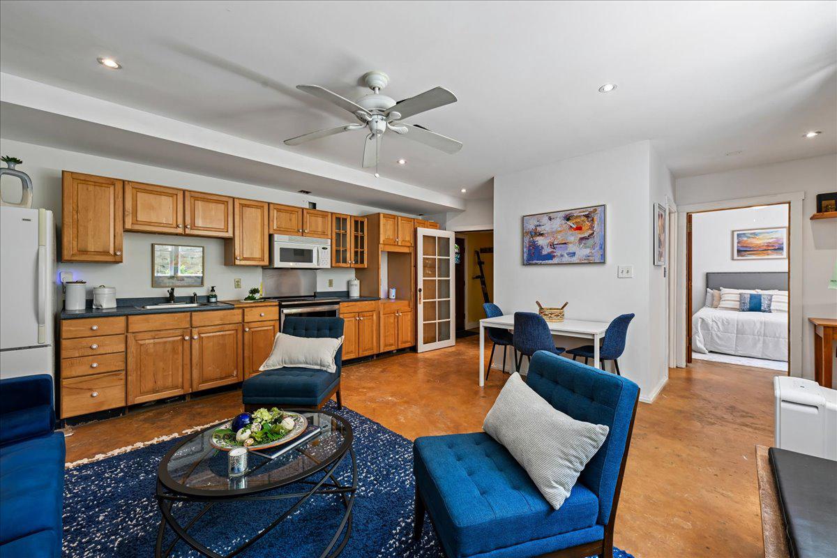 TAKOMA PARK - Residential