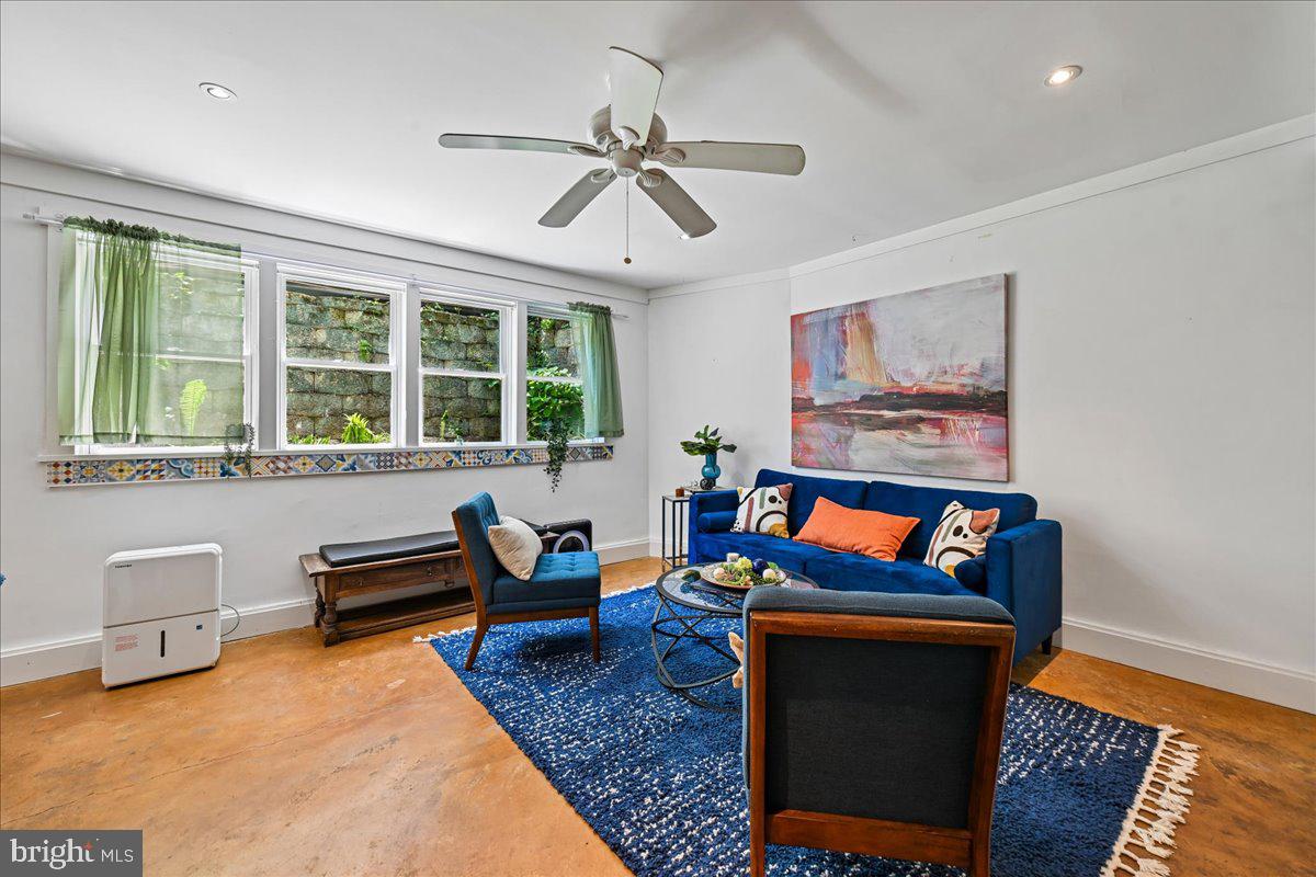 TAKOMA PARK - Residential
