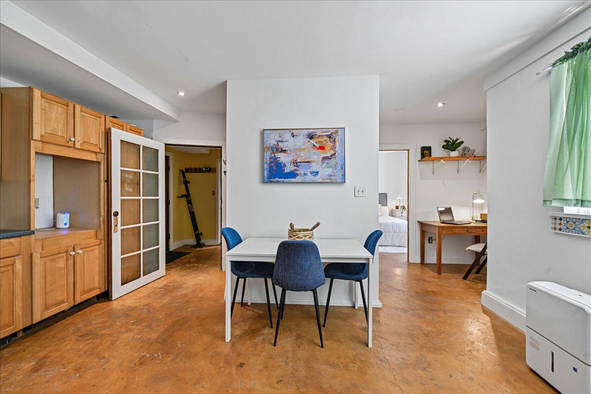 TAKOMA PARK - Residential