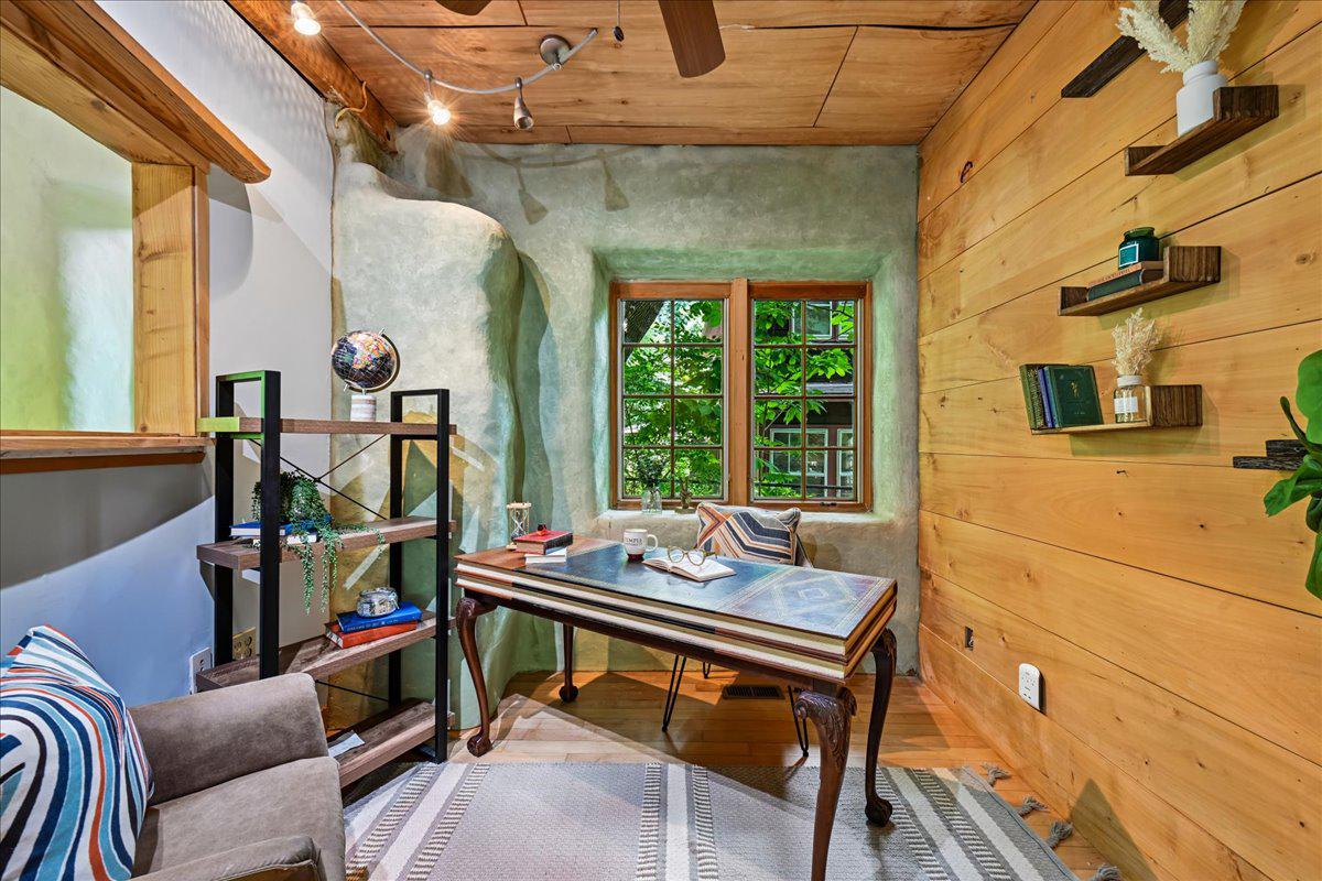 TAKOMA PARK - Residential
