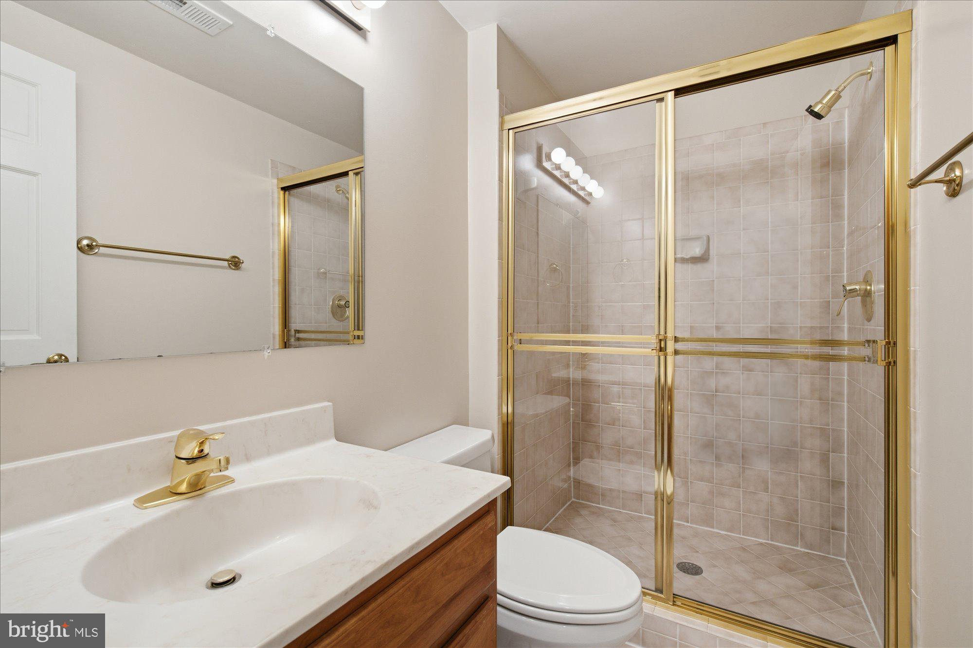 GRESHAM PLACE - Residential