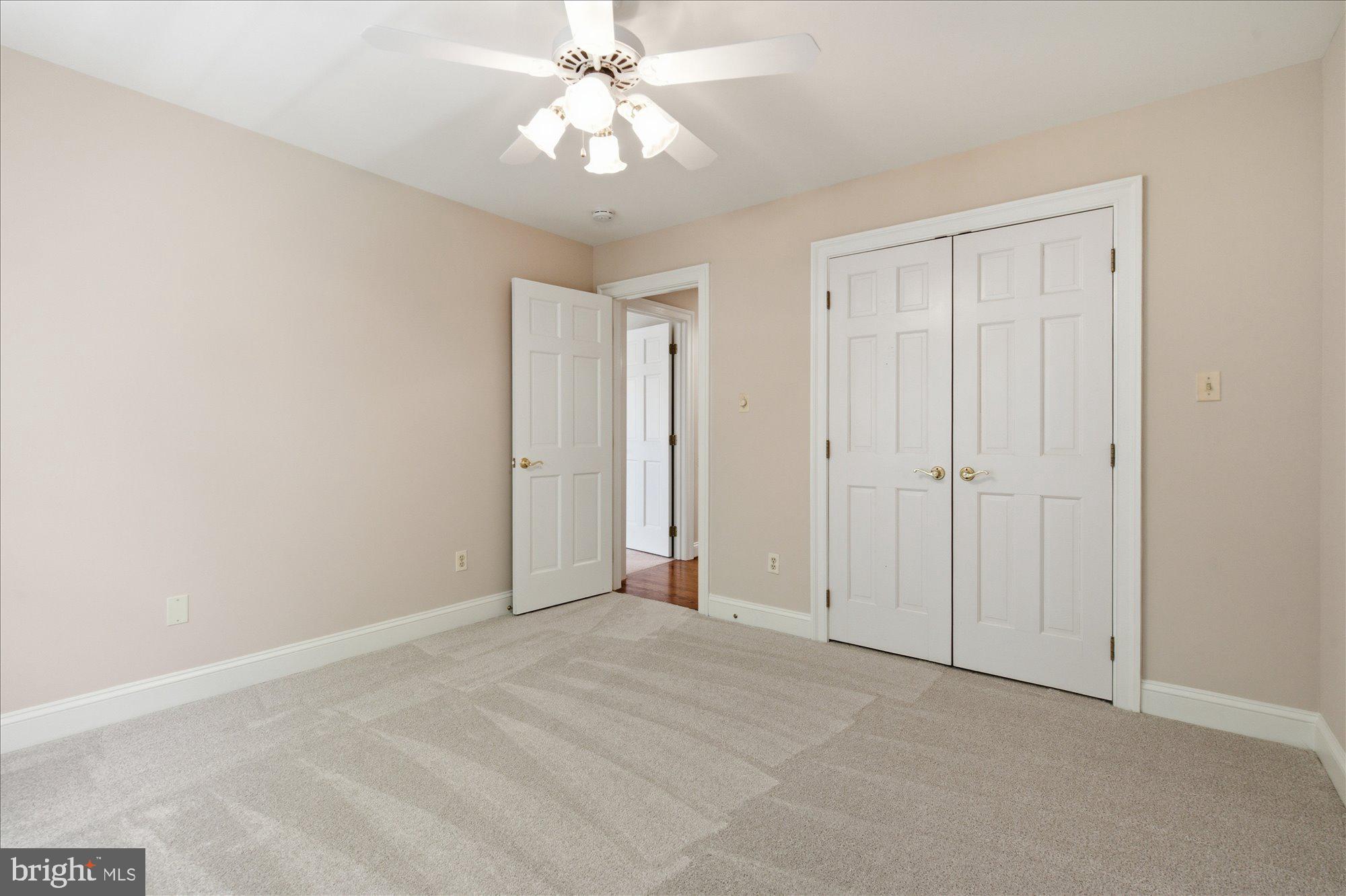GRESHAM PLACE - Residential