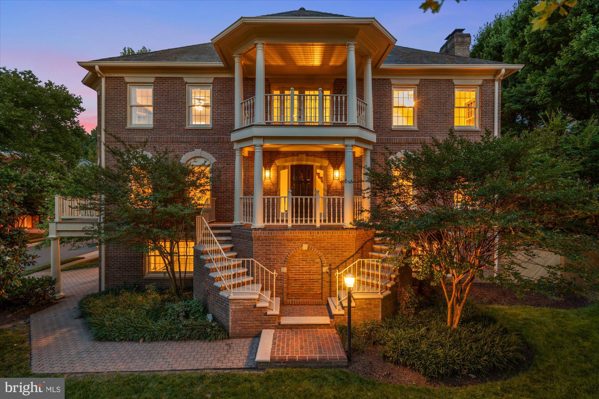 GRESHAM PLACE - Residential