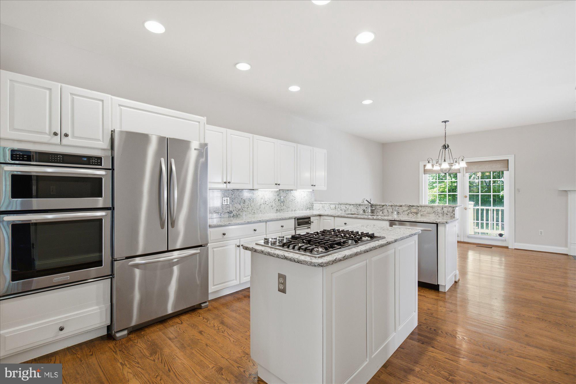 GRESHAM PLACE - Residential