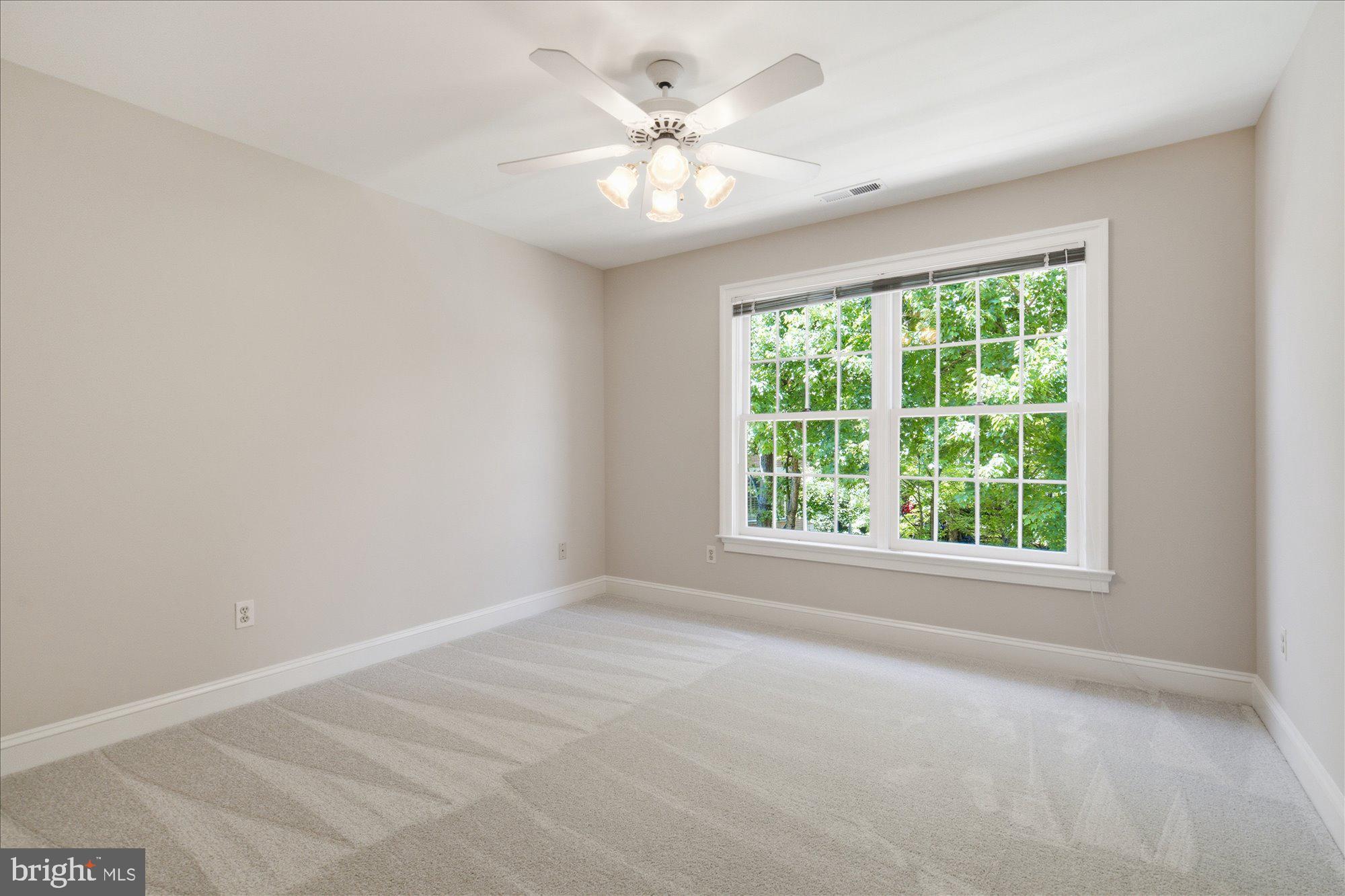 GRESHAM PLACE - Residential