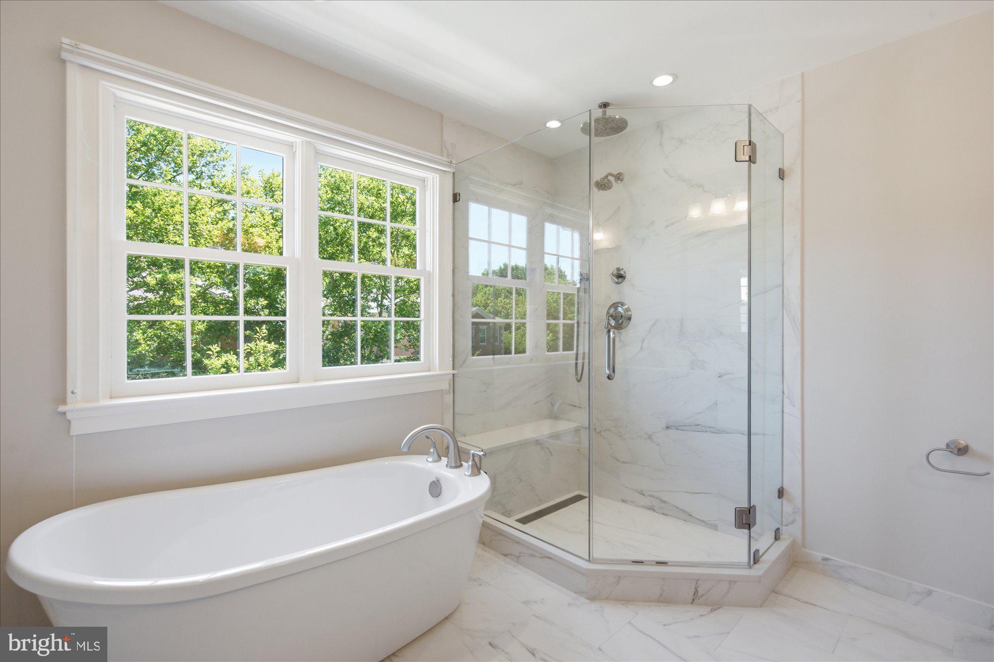 GRESHAM PLACE - Residential