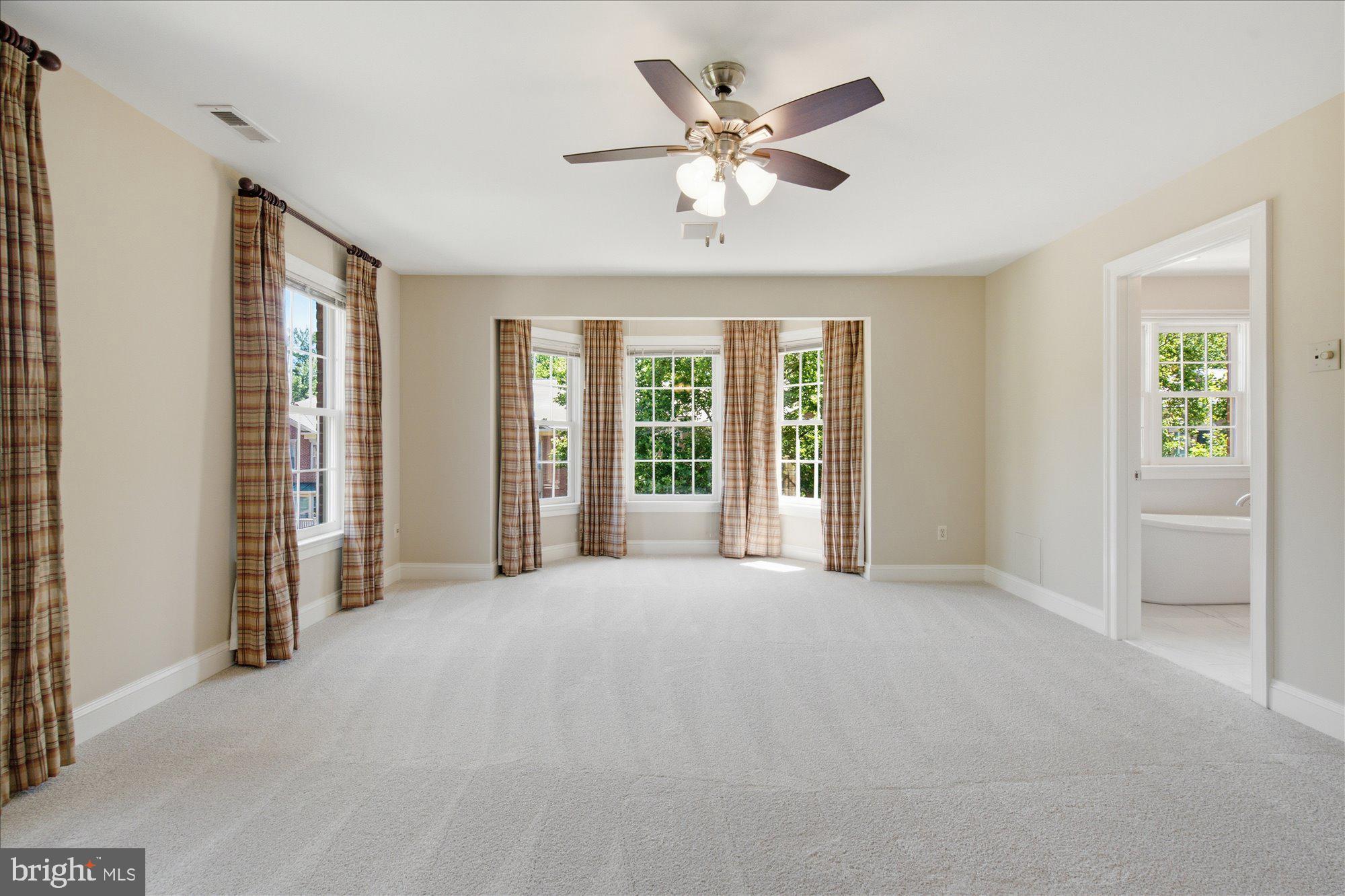 GRESHAM PLACE - Residential