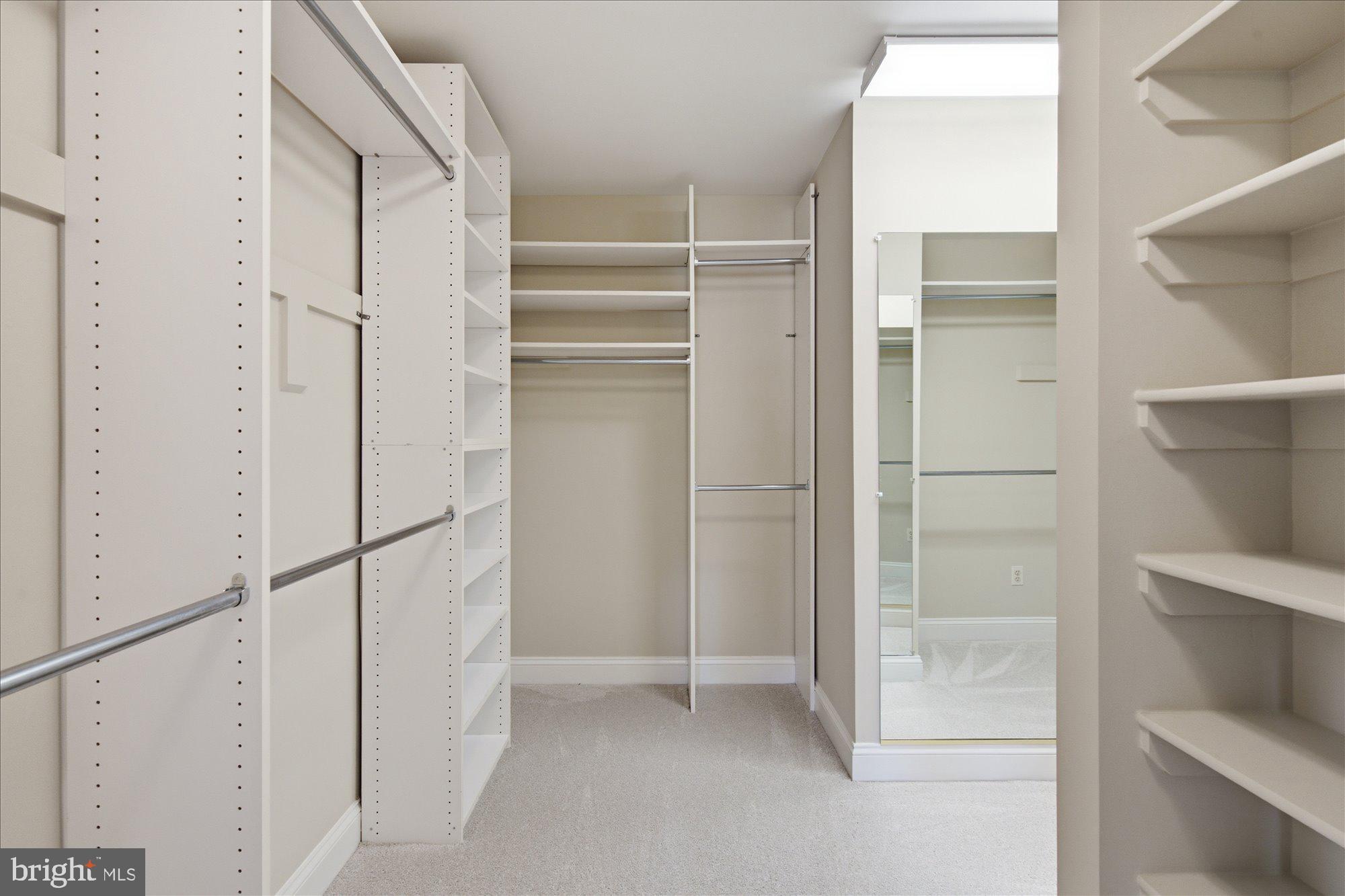 GRESHAM PLACE - Residential