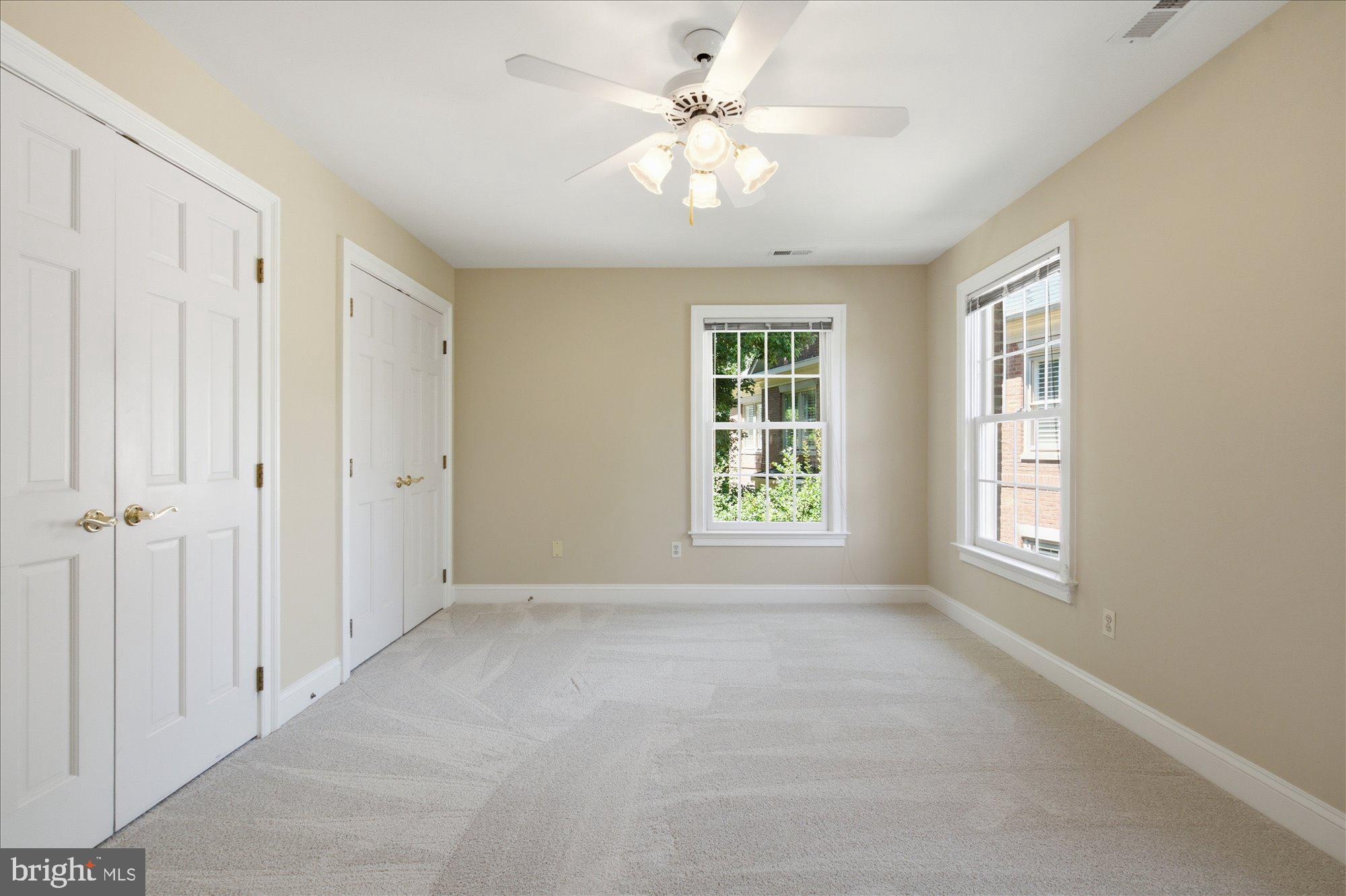 GRESHAM PLACE - Residential