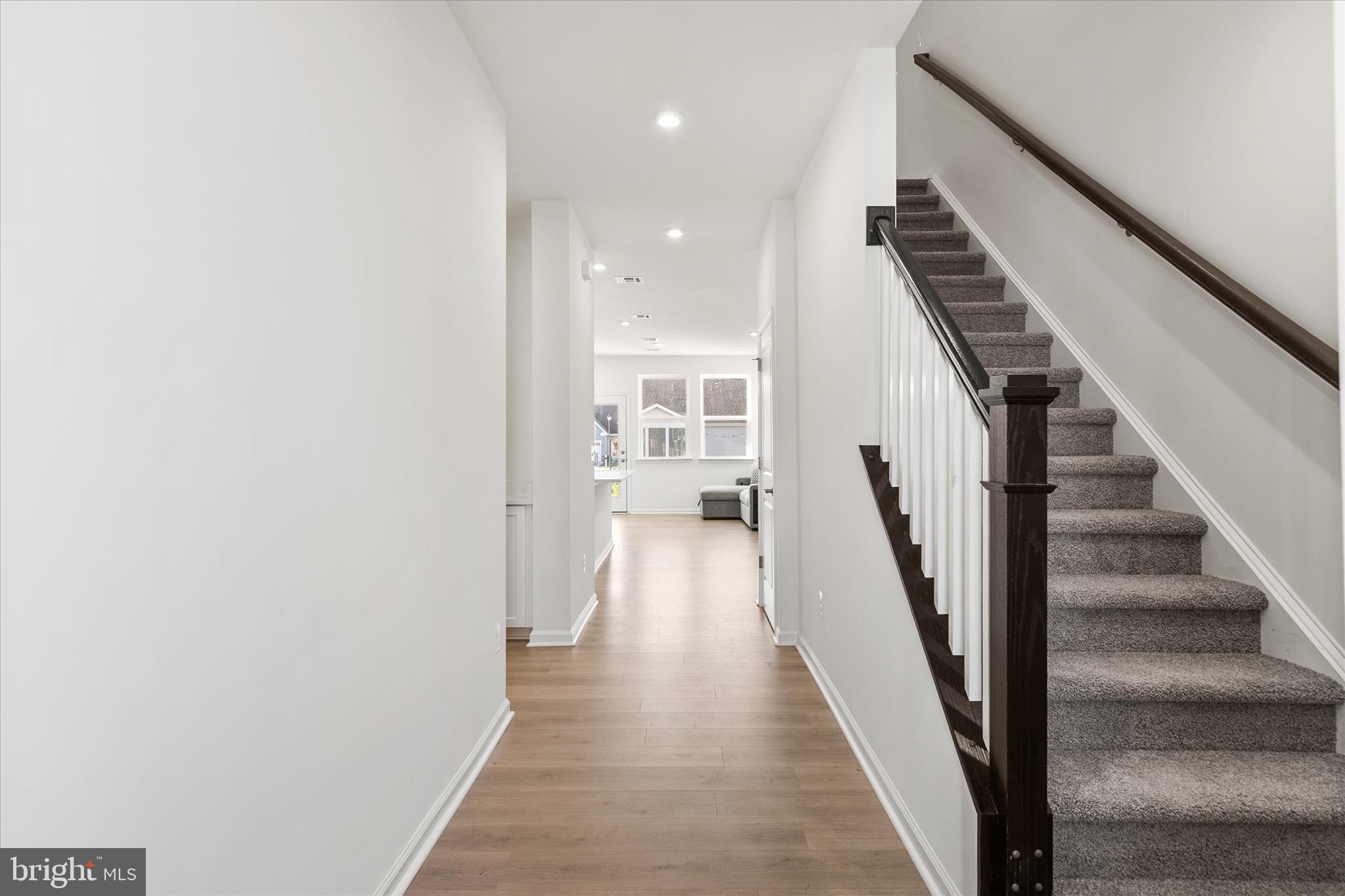 SILVER WOODS - Residential