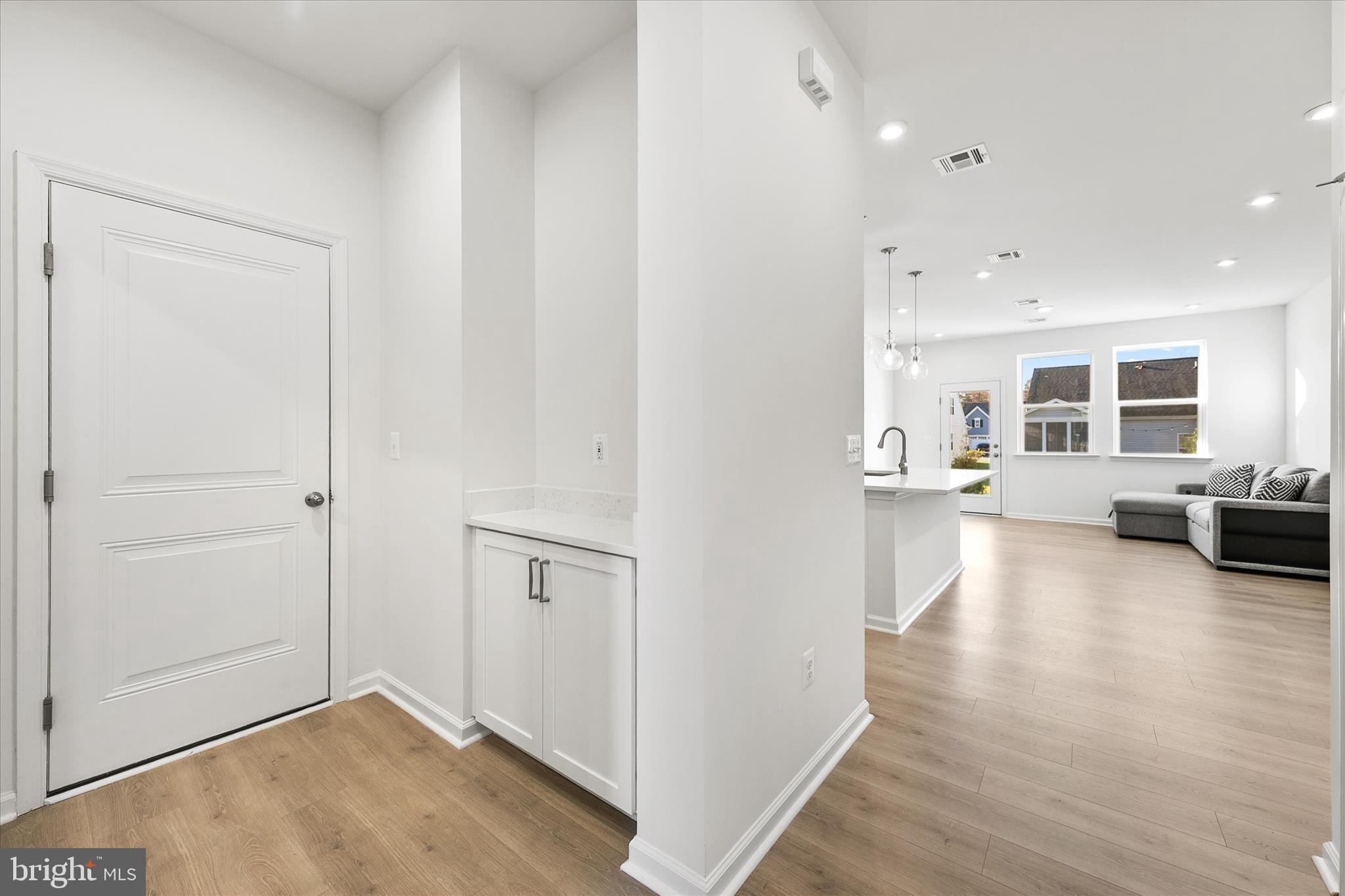 SILVER WOODS - Residential