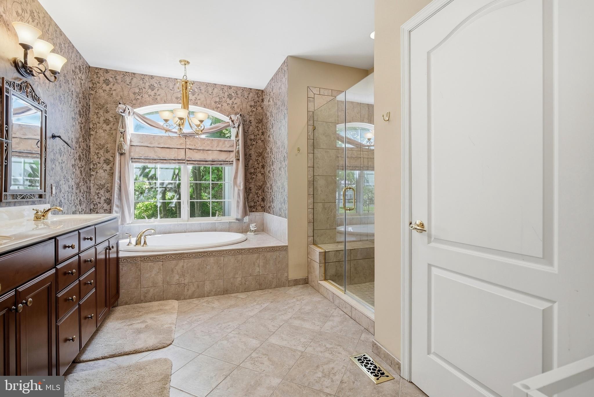 INDIAN VALLEY GREENS - Residential