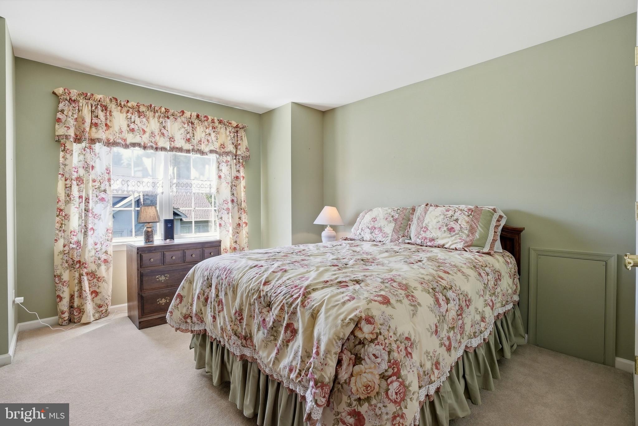 INDIAN VALLEY GREENS - Residential