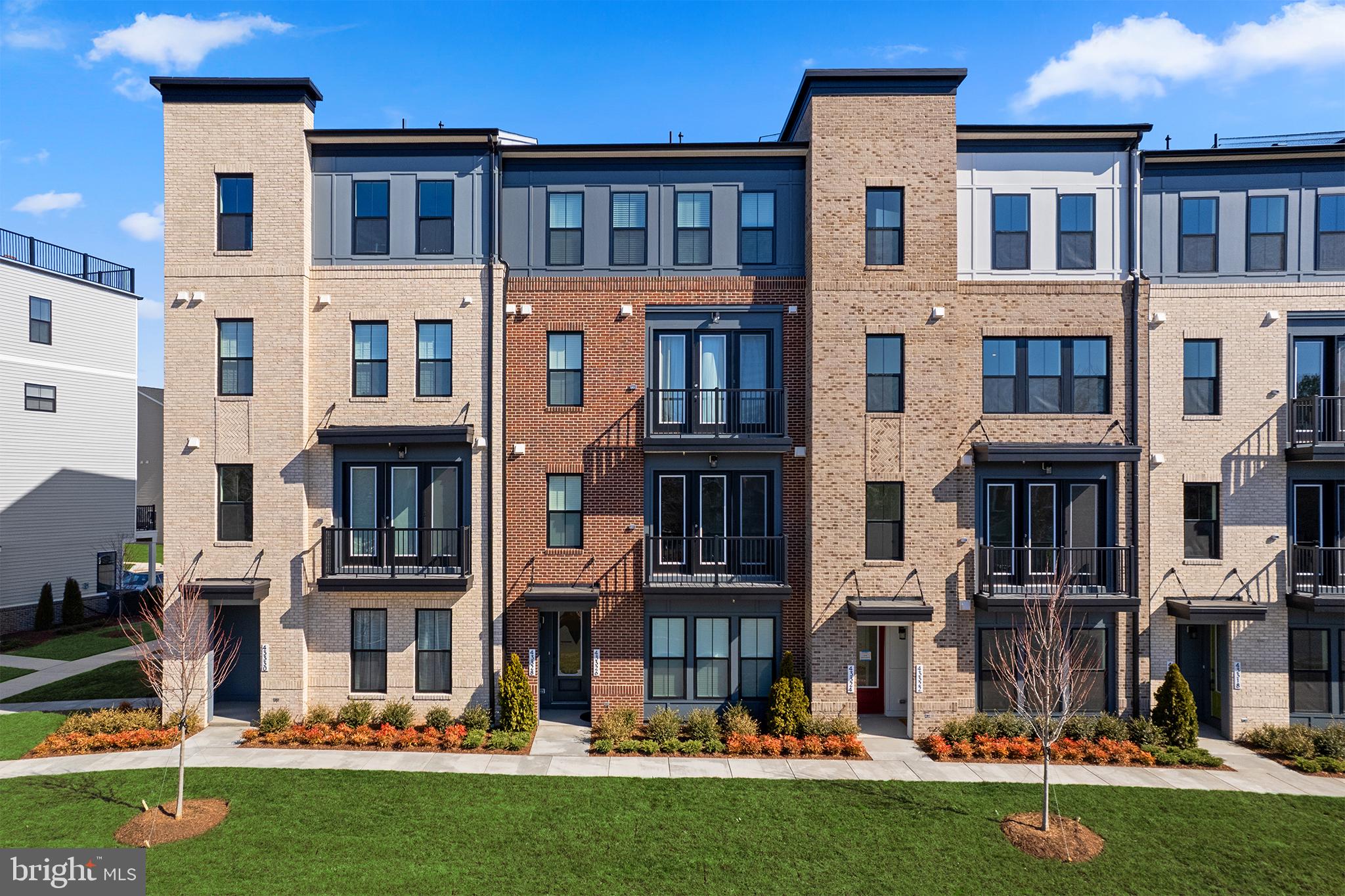 DEMOTT & SILVER - Residential
