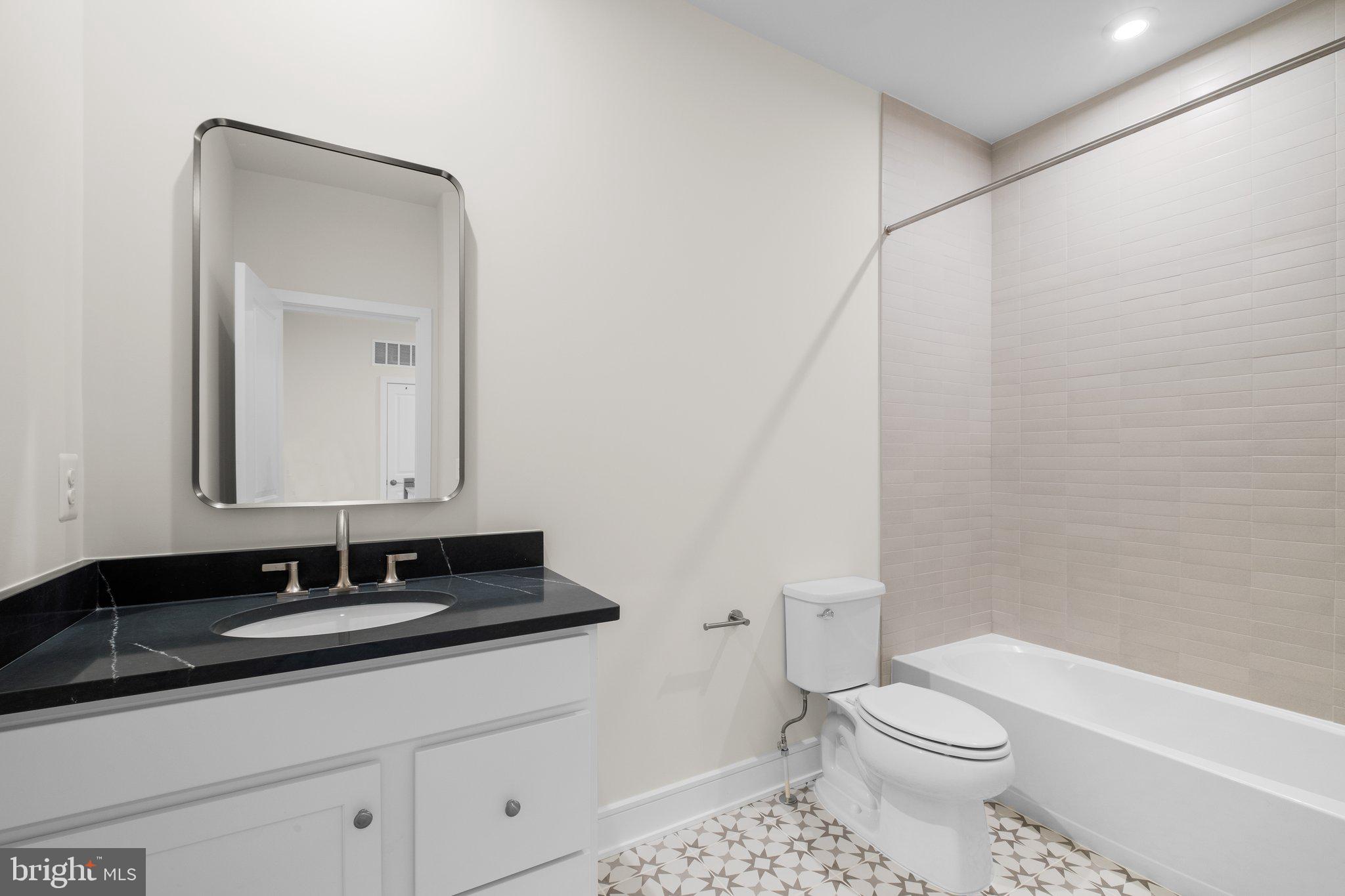 DEMOTT & SILVER - Residential