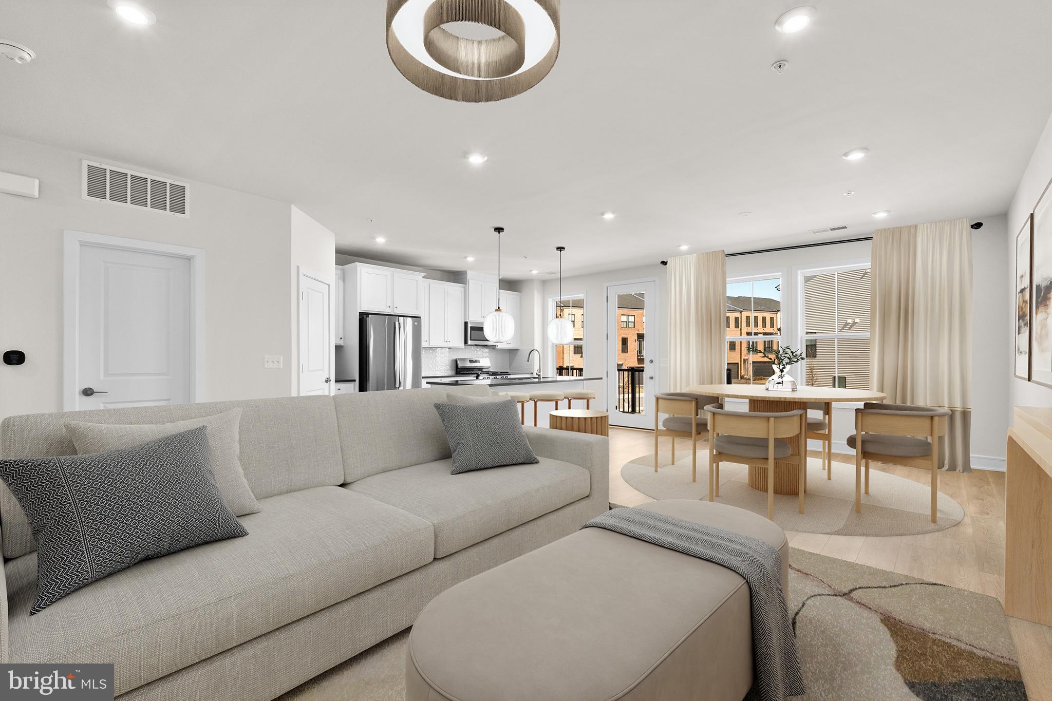 DEMOTT & SILVER - Residential