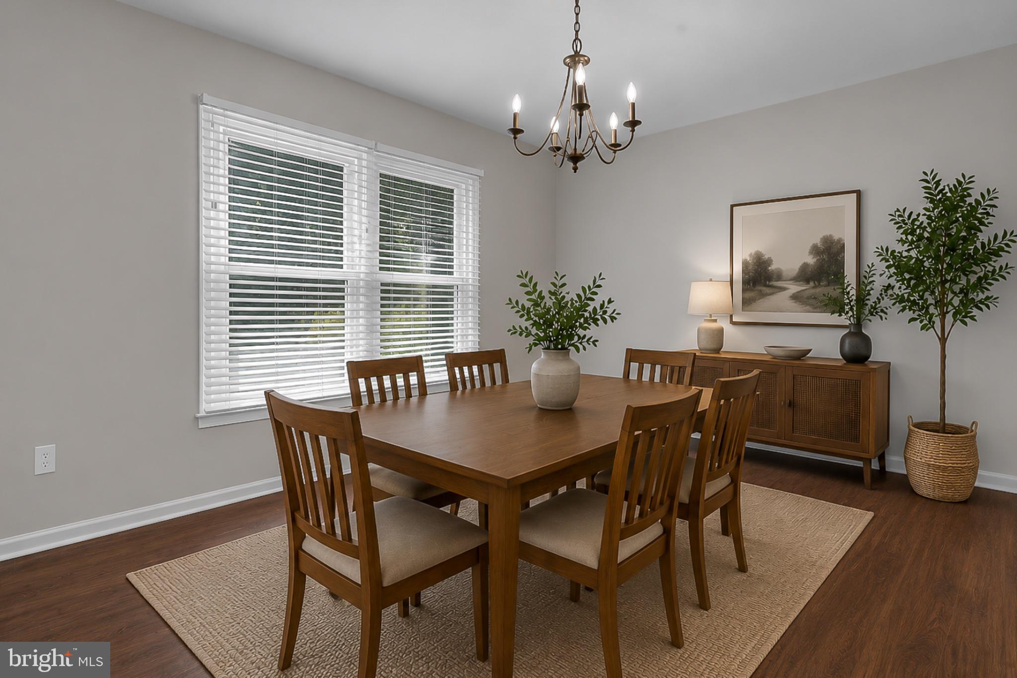 LONGWOOD KNOLLS - Residential