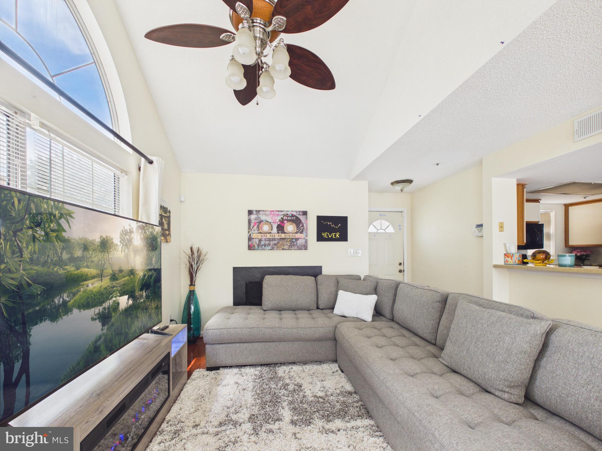 VISTAS AT BOWIE NEW TOWN - Residential