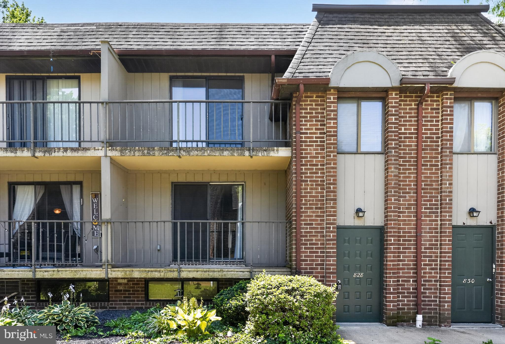 DANBURY VILLAGE - Residential