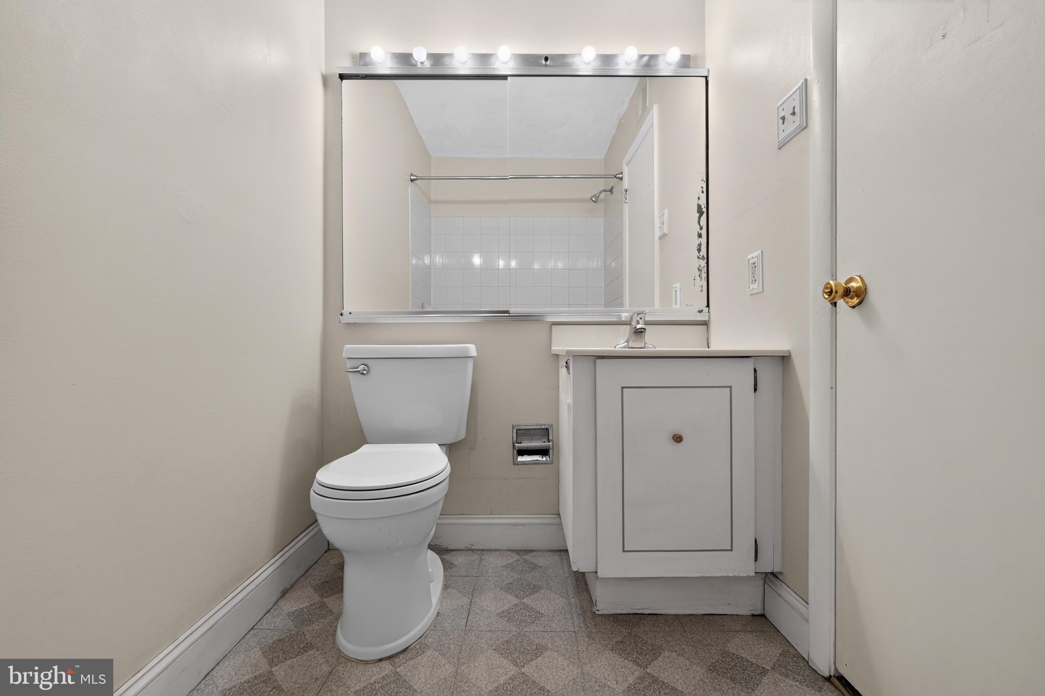 DANBURY VILLAGE - Residential